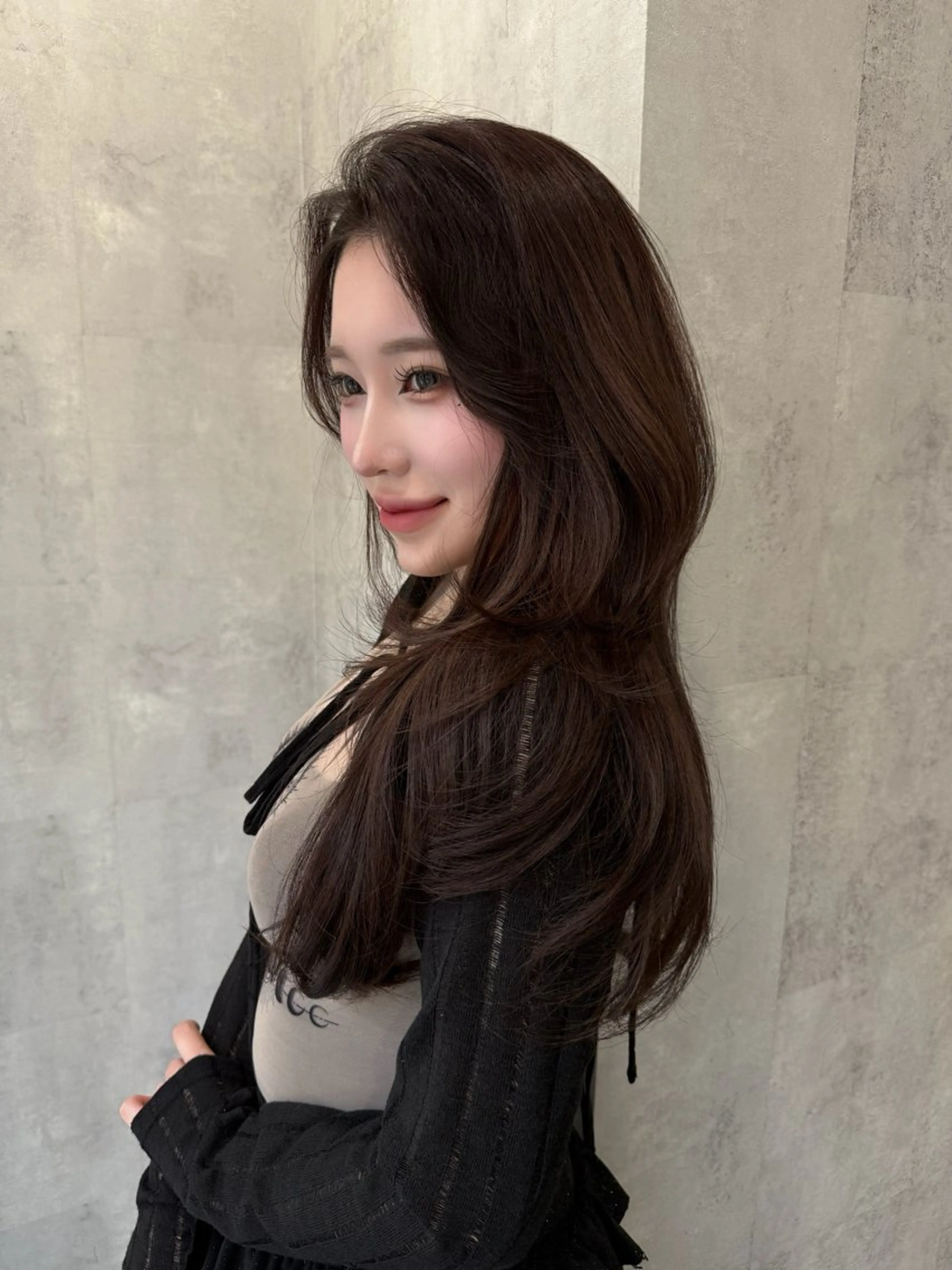 セミロング LAVEL 渋谷 髪質改善 レイヤーカット所属・💖艶髪/韓国ヘア 💖asukaのヘアスタイル