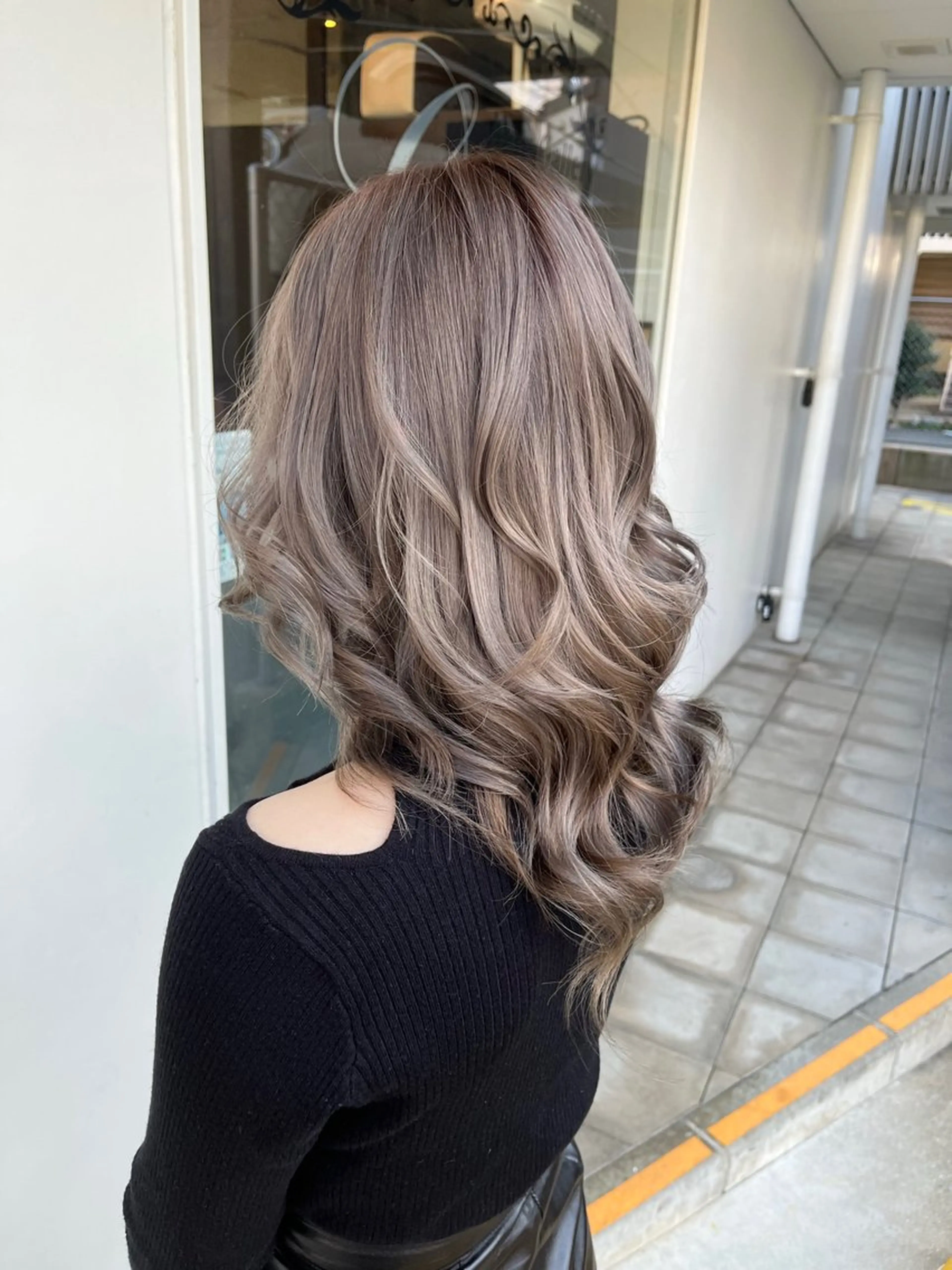 ロング 小村 敏司のヘアスタイル