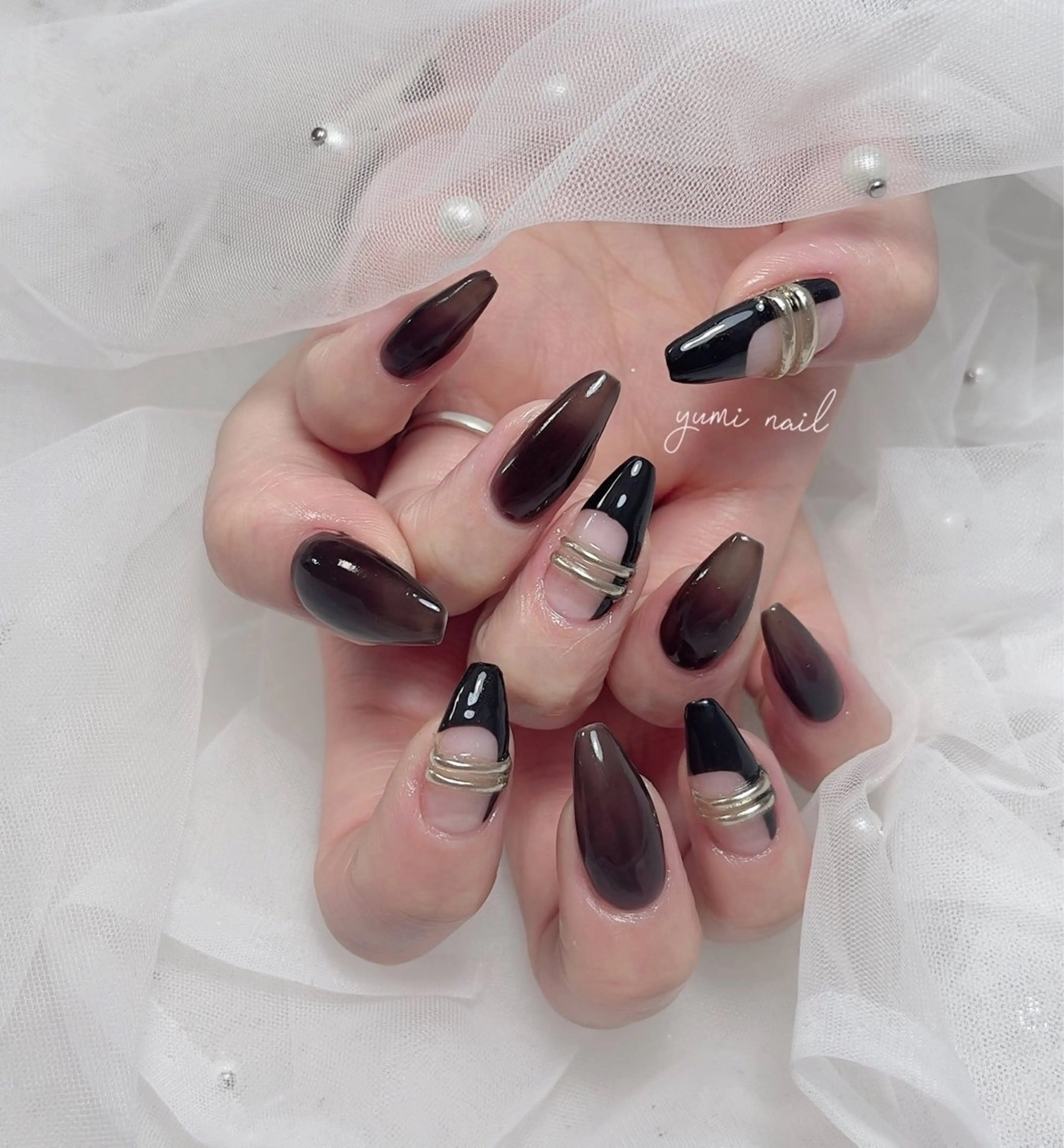 ネイル ハンドネイル 𝐲𝐮𝐦𝐢🎀 長さ出しデザイン専門のネイルデザイン