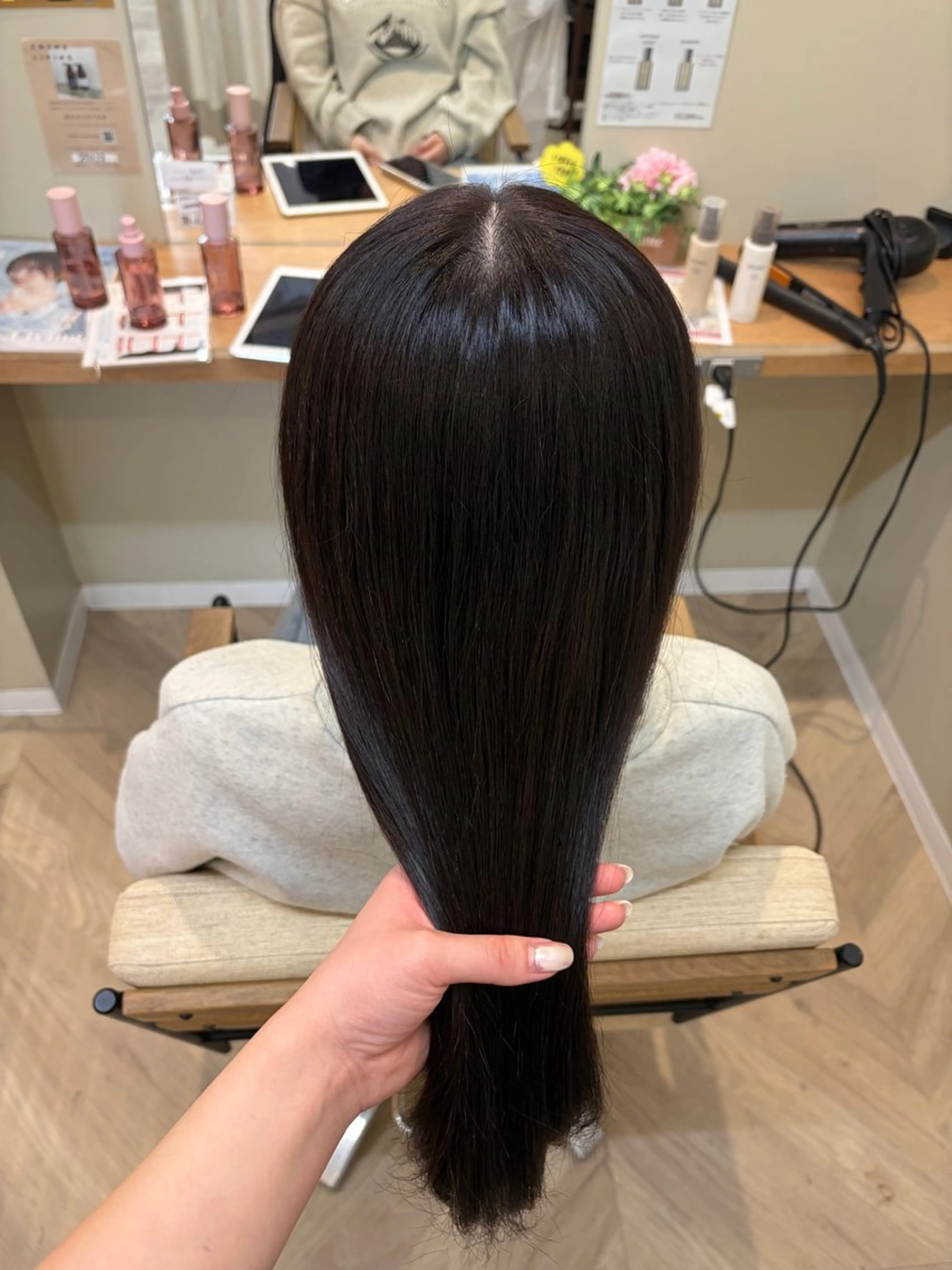 セミロング チョコレートブラウン ヘアカラー トリートメント 🐝 chiba 🐻のヘアスタイル