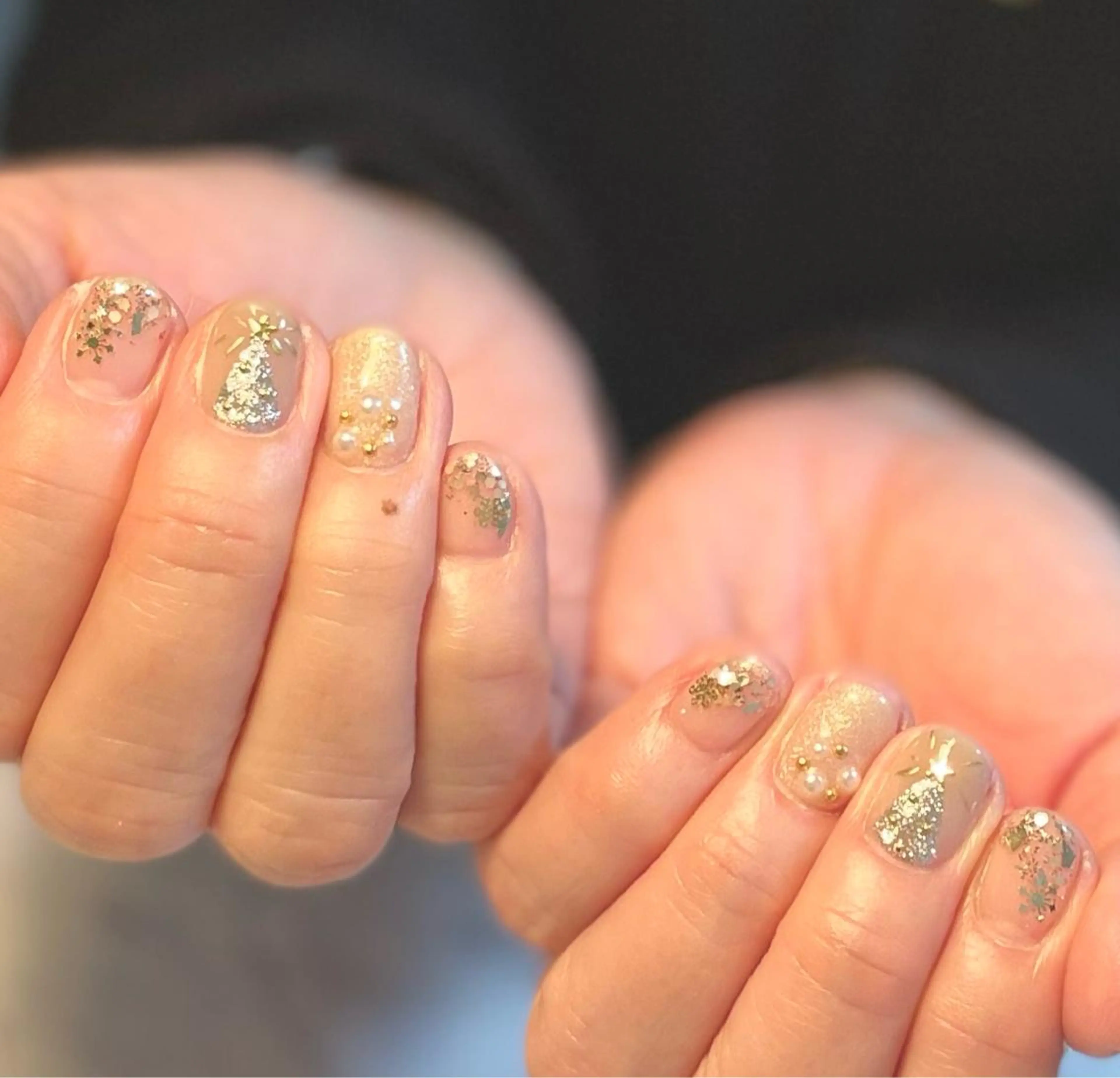 ネイル キラキラネイル KOMINE TOMOKOのネイルデザイン