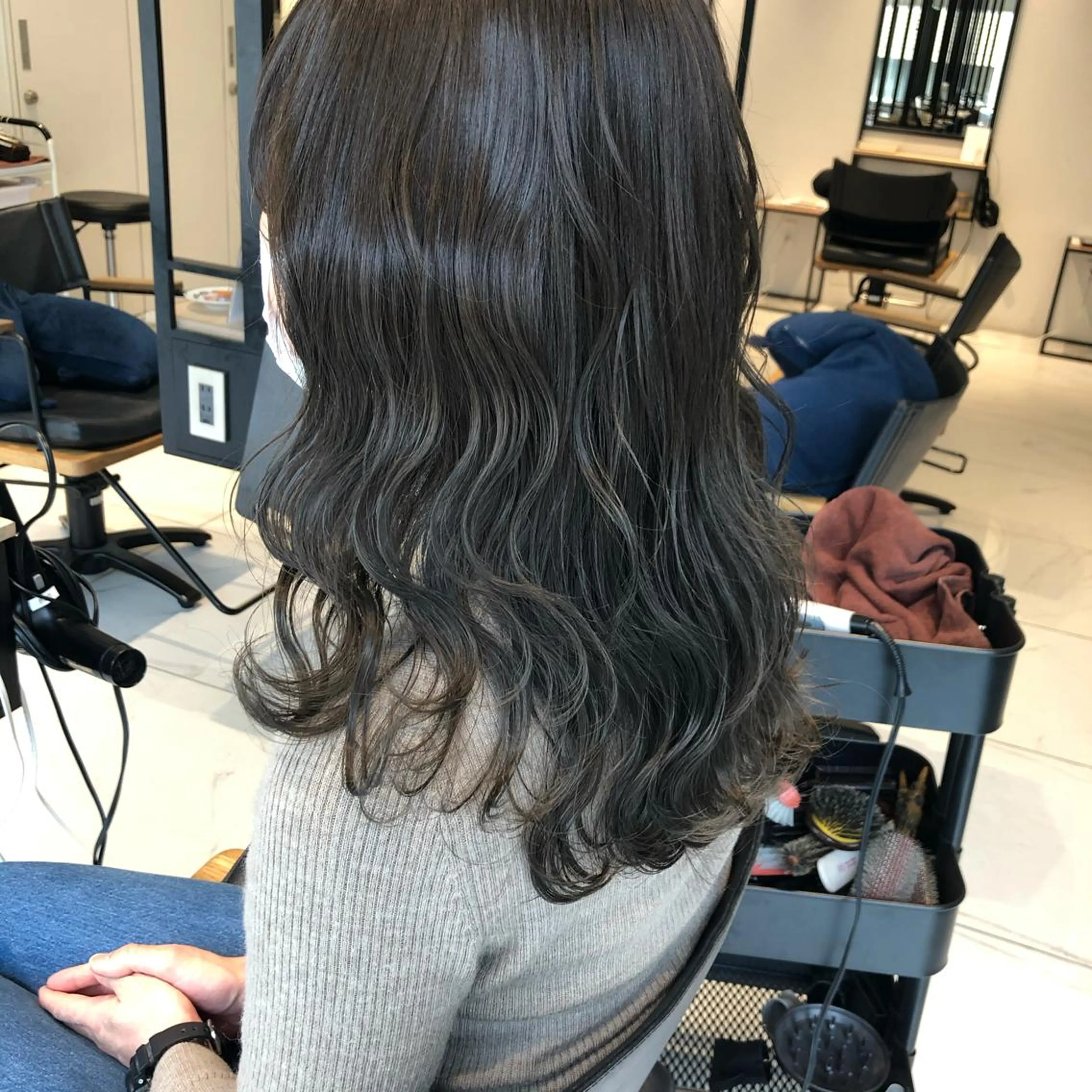 ミディアム 【ショート、艶髪】 新海龍哉のヘアスタイル