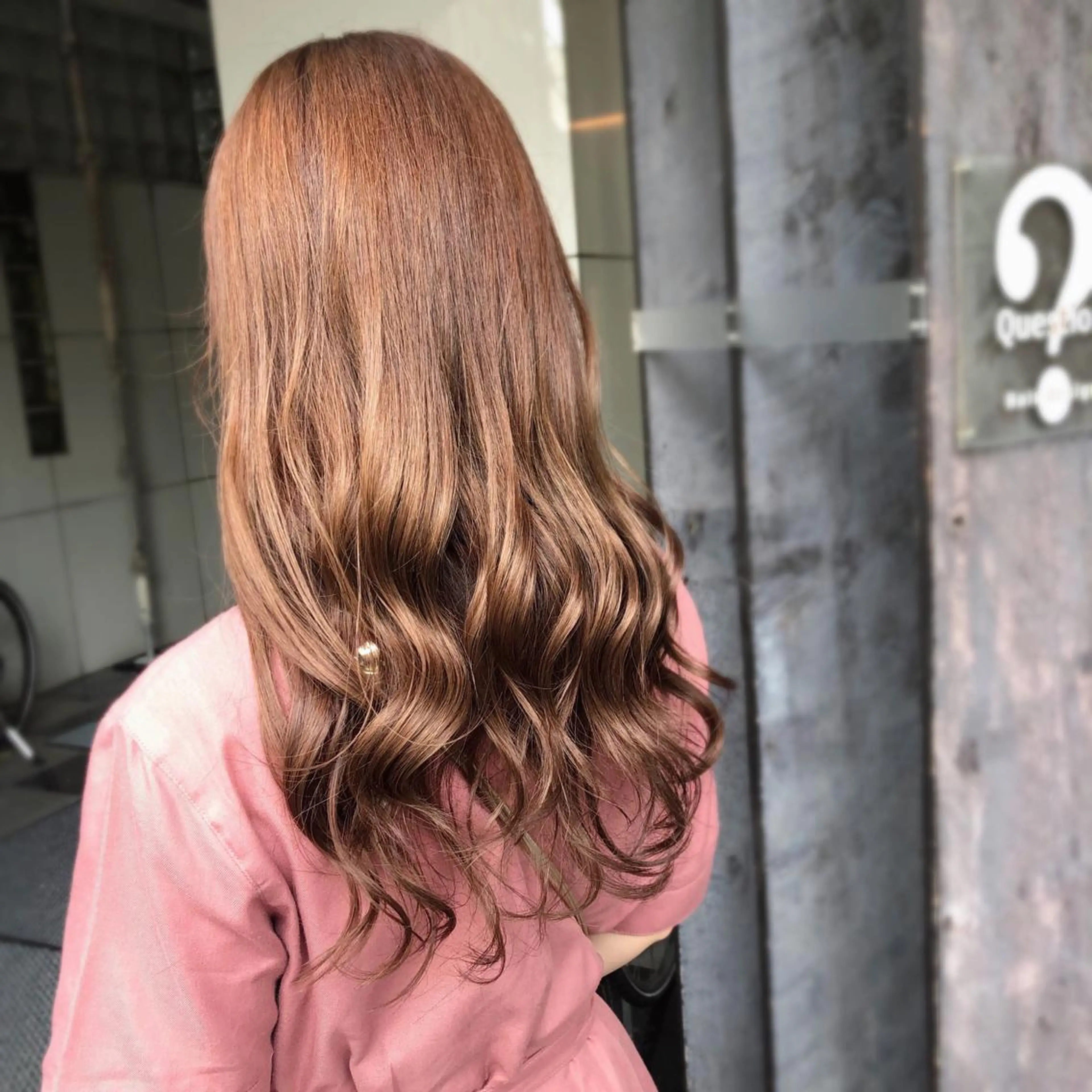 セミロング カラー カット ヘアカラー トリートメント 山崎 絵莉香のヘアスタイル