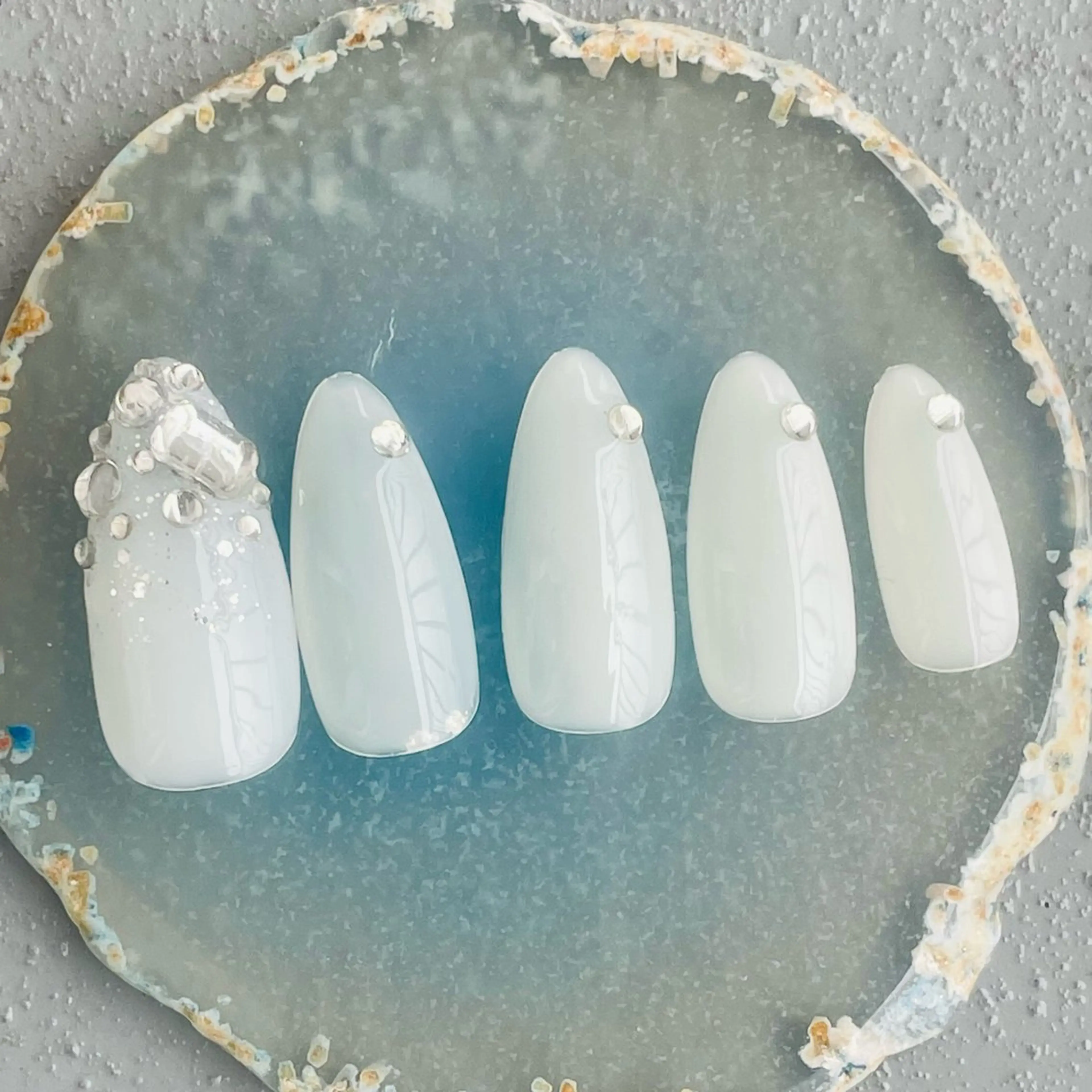 ネイル キラキラネイル koto nails所属・koto nailsのネイルデザイン