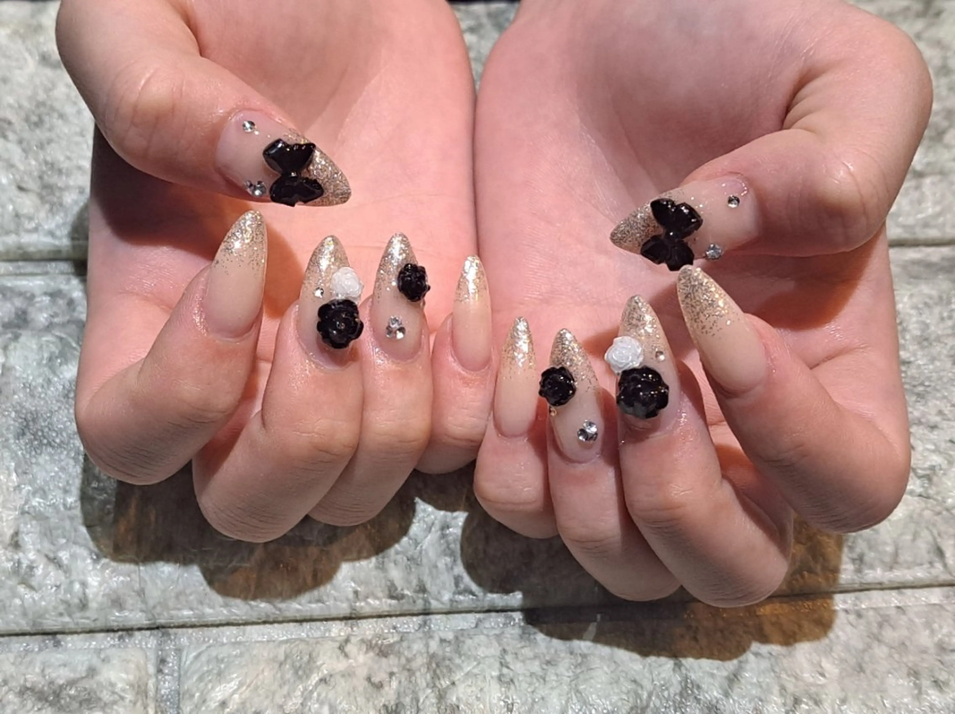 ネイル スカルプネイル ハンドネイル RounGe町田店 🧸大谷のネイルデザイン