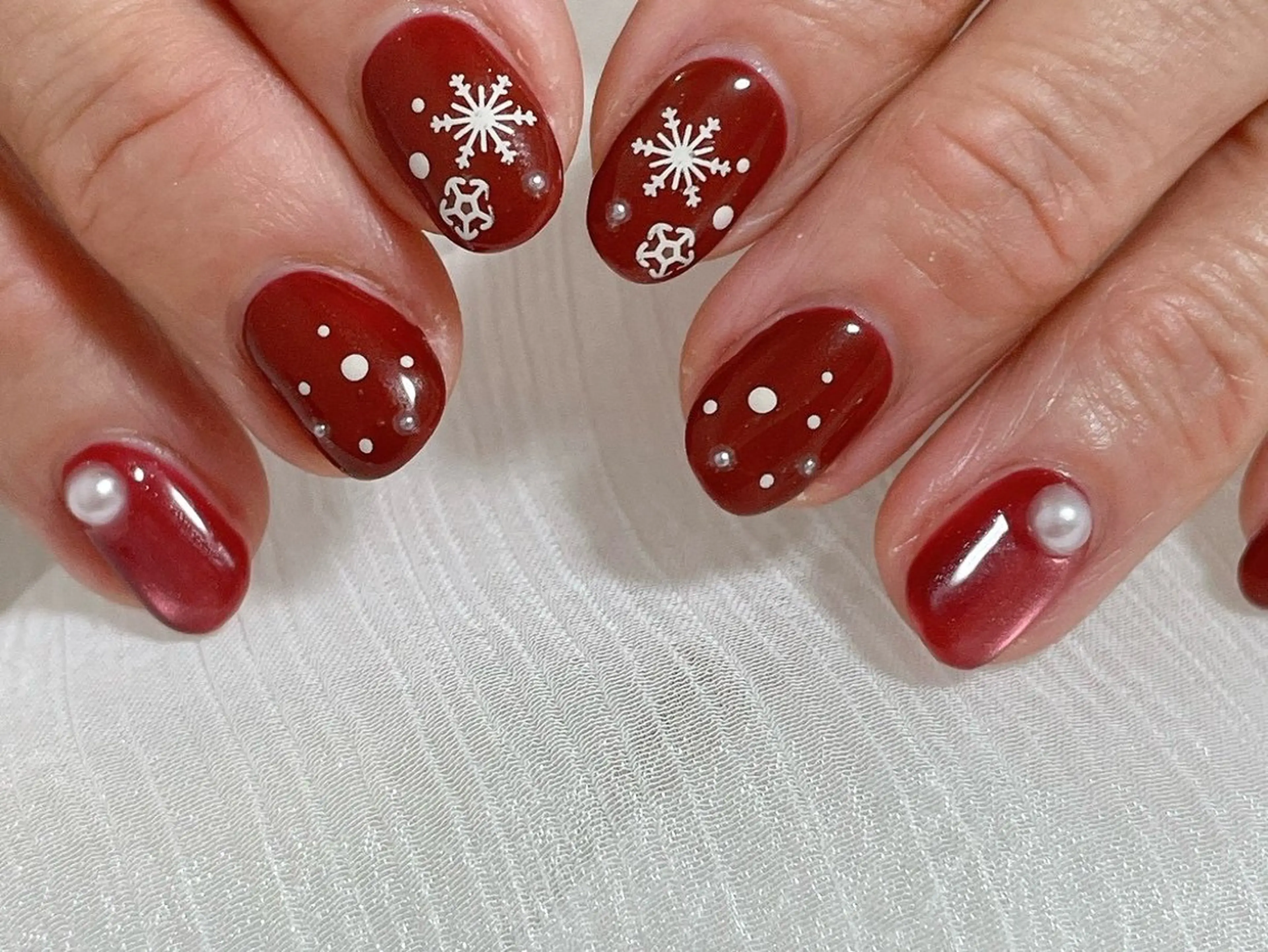 ネイル オーロラネイル フットネイル フレンチネイル ジェルネイル マグネットネイル ハンドネイル kikinail 溝の口のネイルデザイン