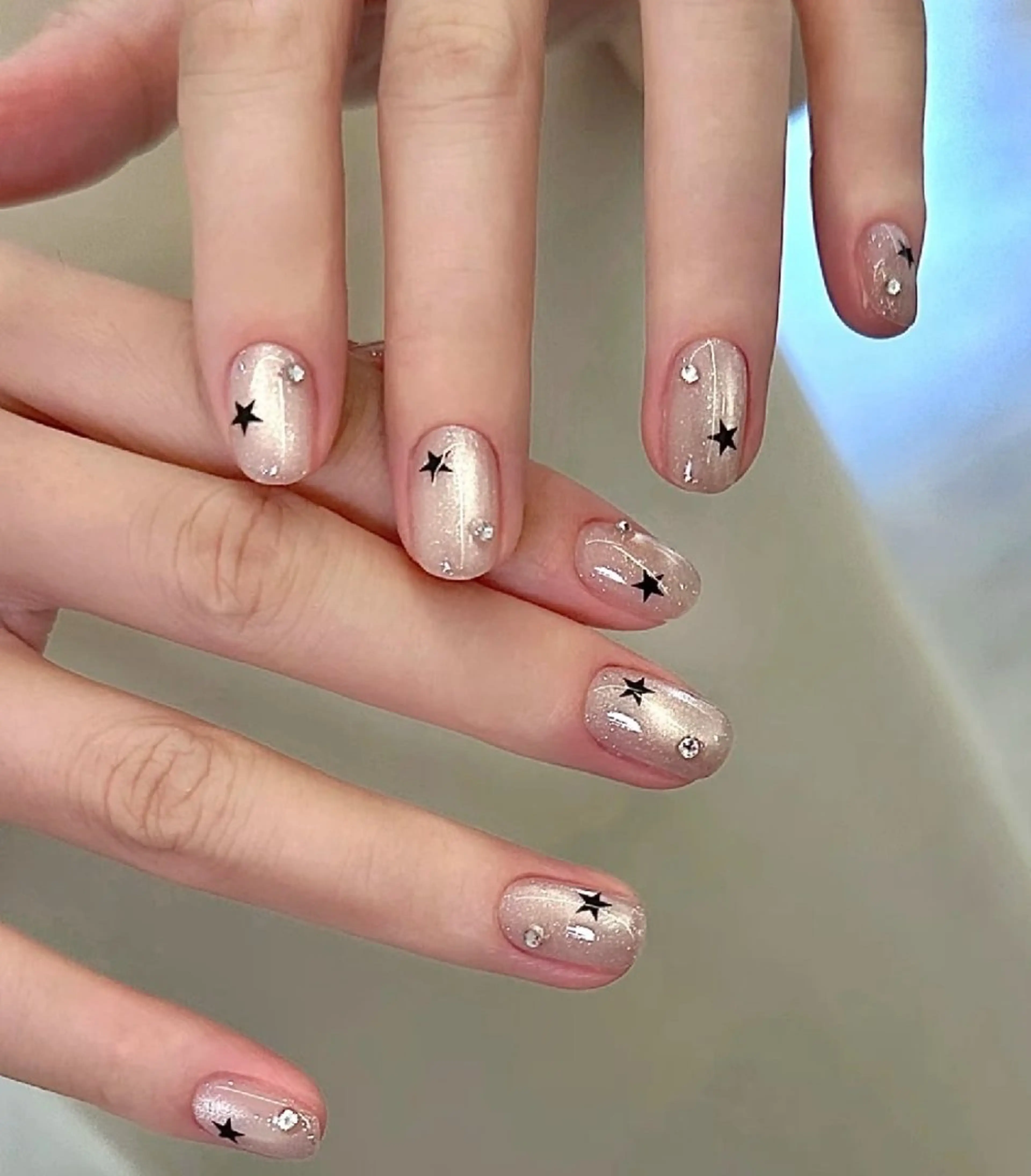 ネイル ハンドネイル パラジェル＆フィルイン取り扱いサロンSol Nail所属・Sol Nail ミネのネイルデザイン