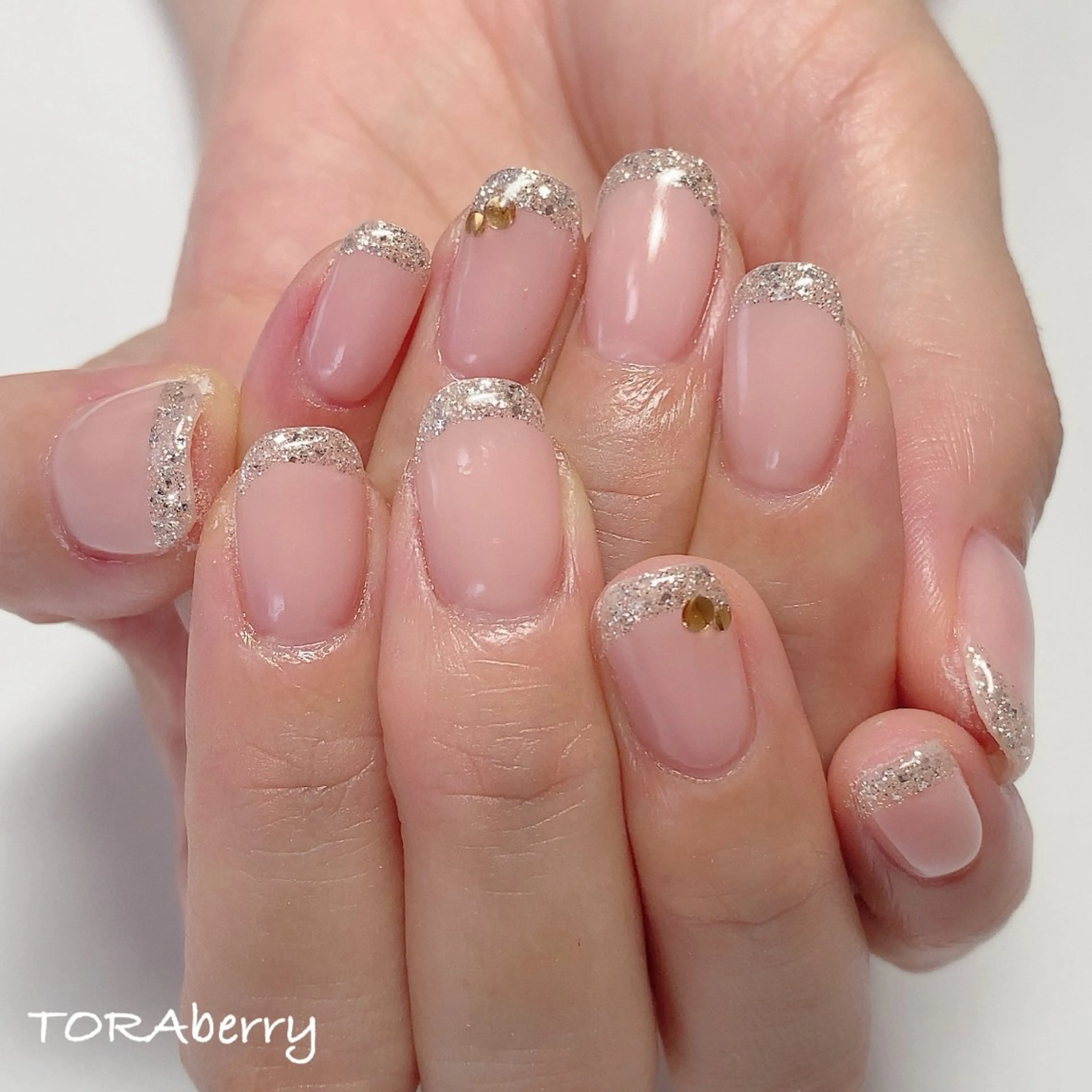 ネイル ネイリスト なつみのネイルデザイン