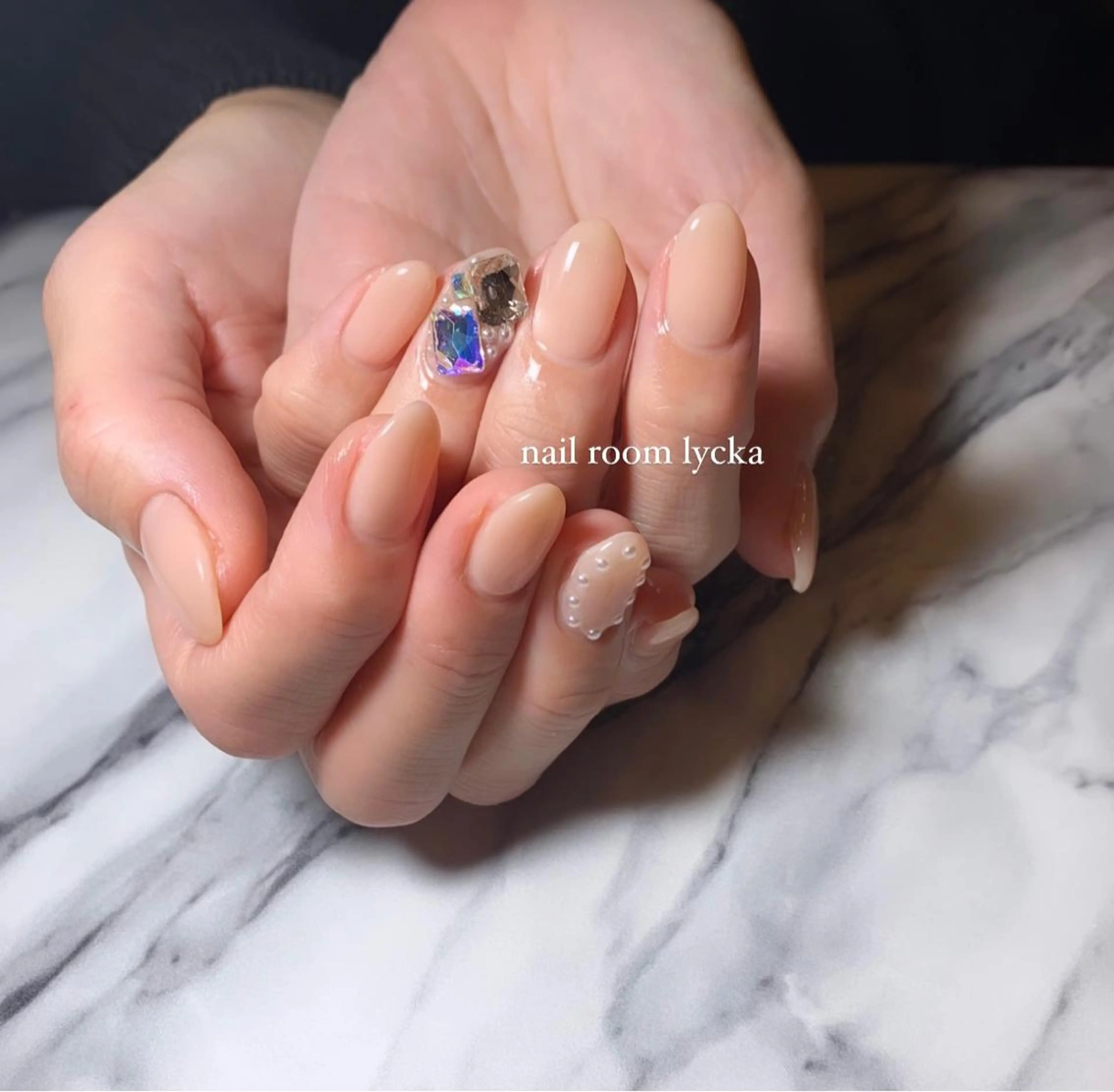 ネイル ﾈｲﾙﾙｰﾑﾘｯｶ 𝐦𝐚𝐲𝐮のネイルデザイン