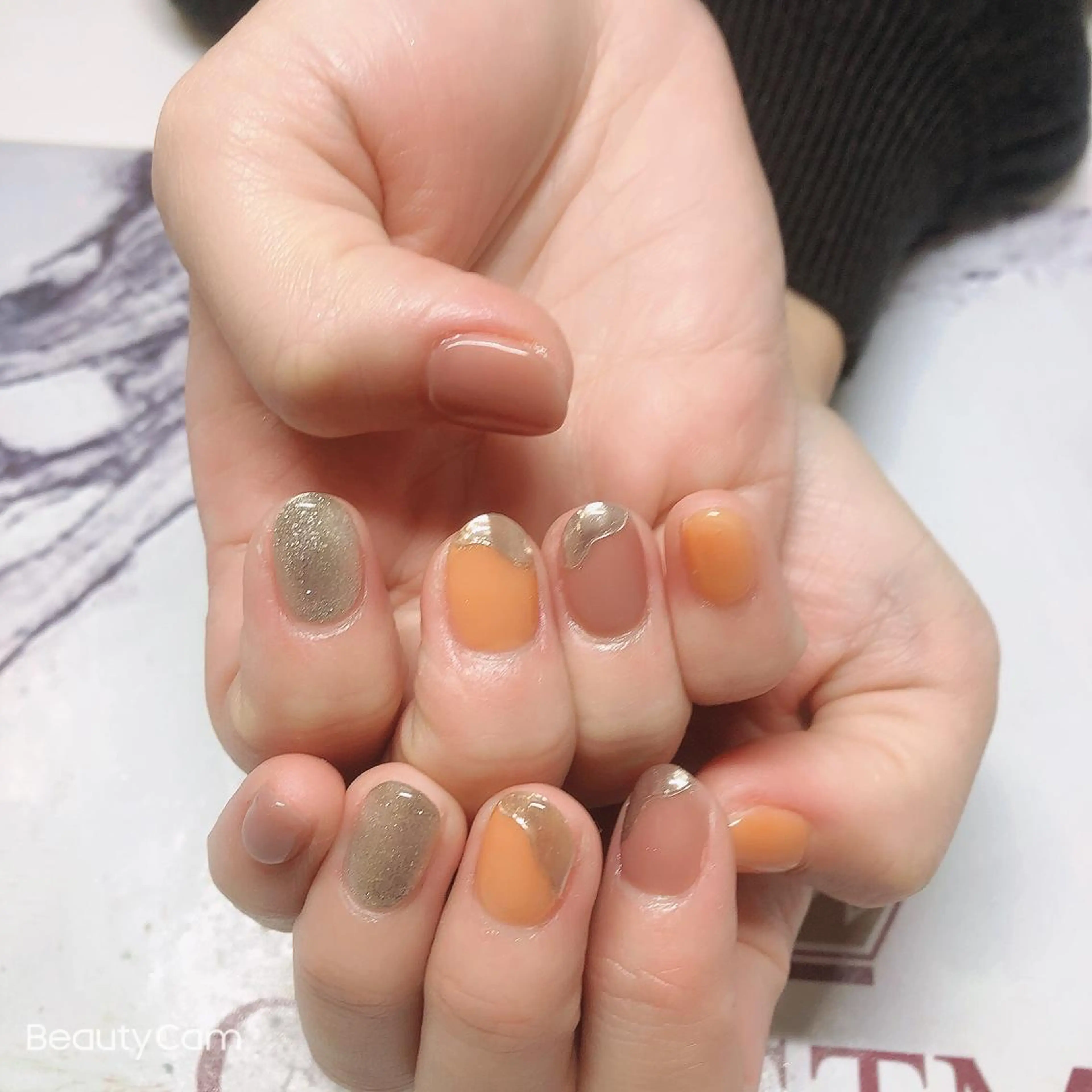 ネイル ハンドネイル Guarendo錦糸町店所属・ガレンドウ 白澤 愛子のネイルデザイン