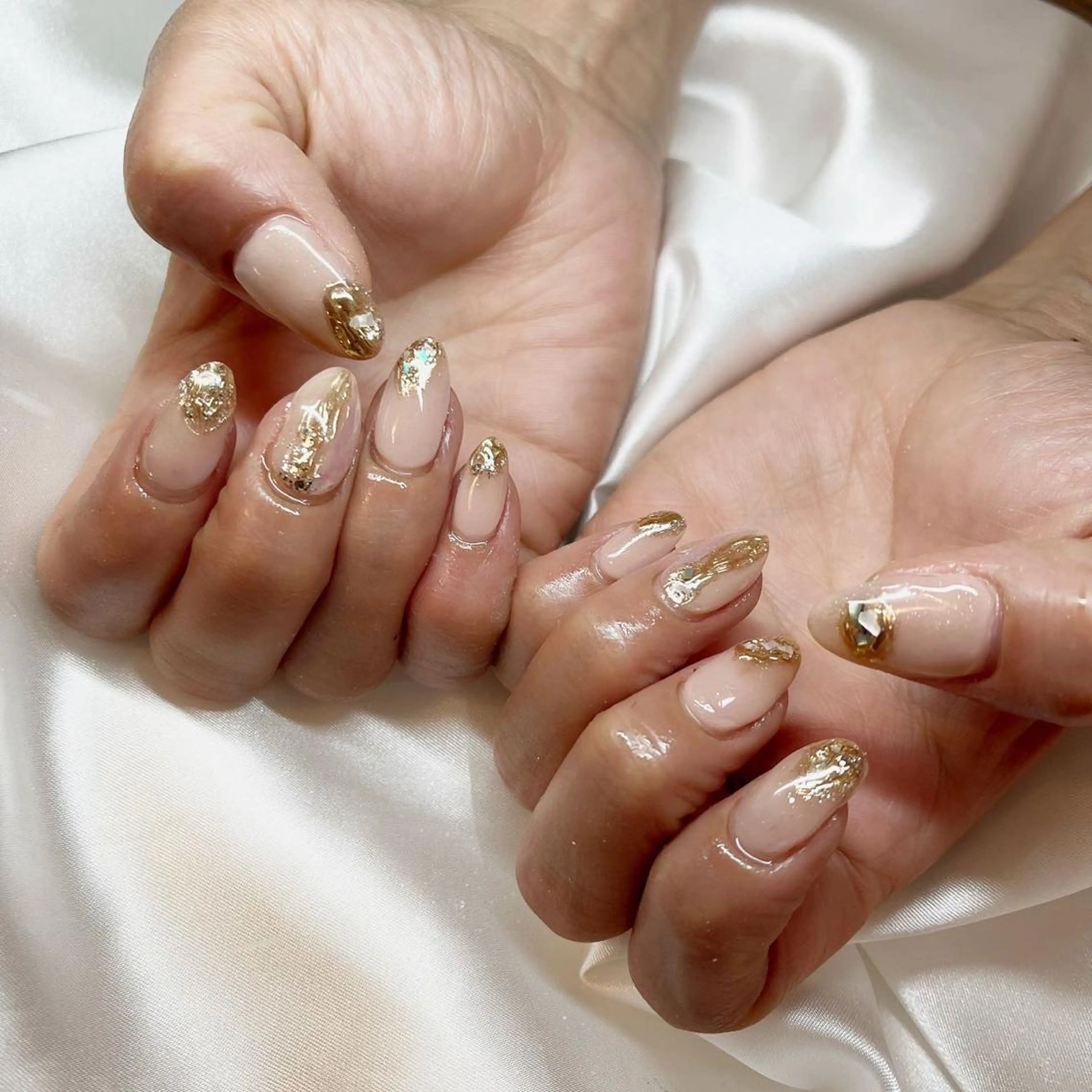 ネイル ニュアンスネイル BINEL REINAのネイルデザイン