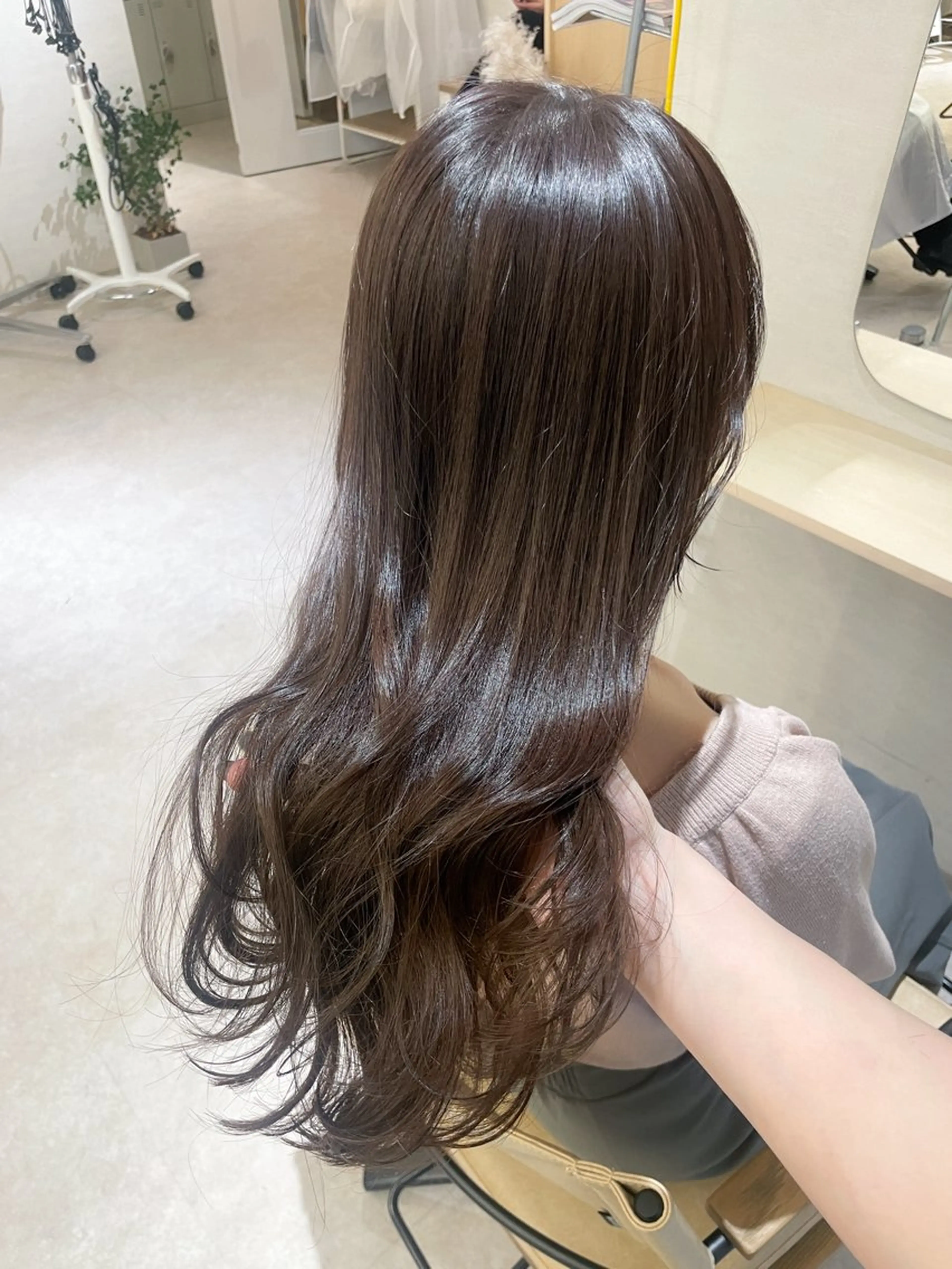 セミロング カラー カット Grand Link （グランリンク）のヘアスタイル