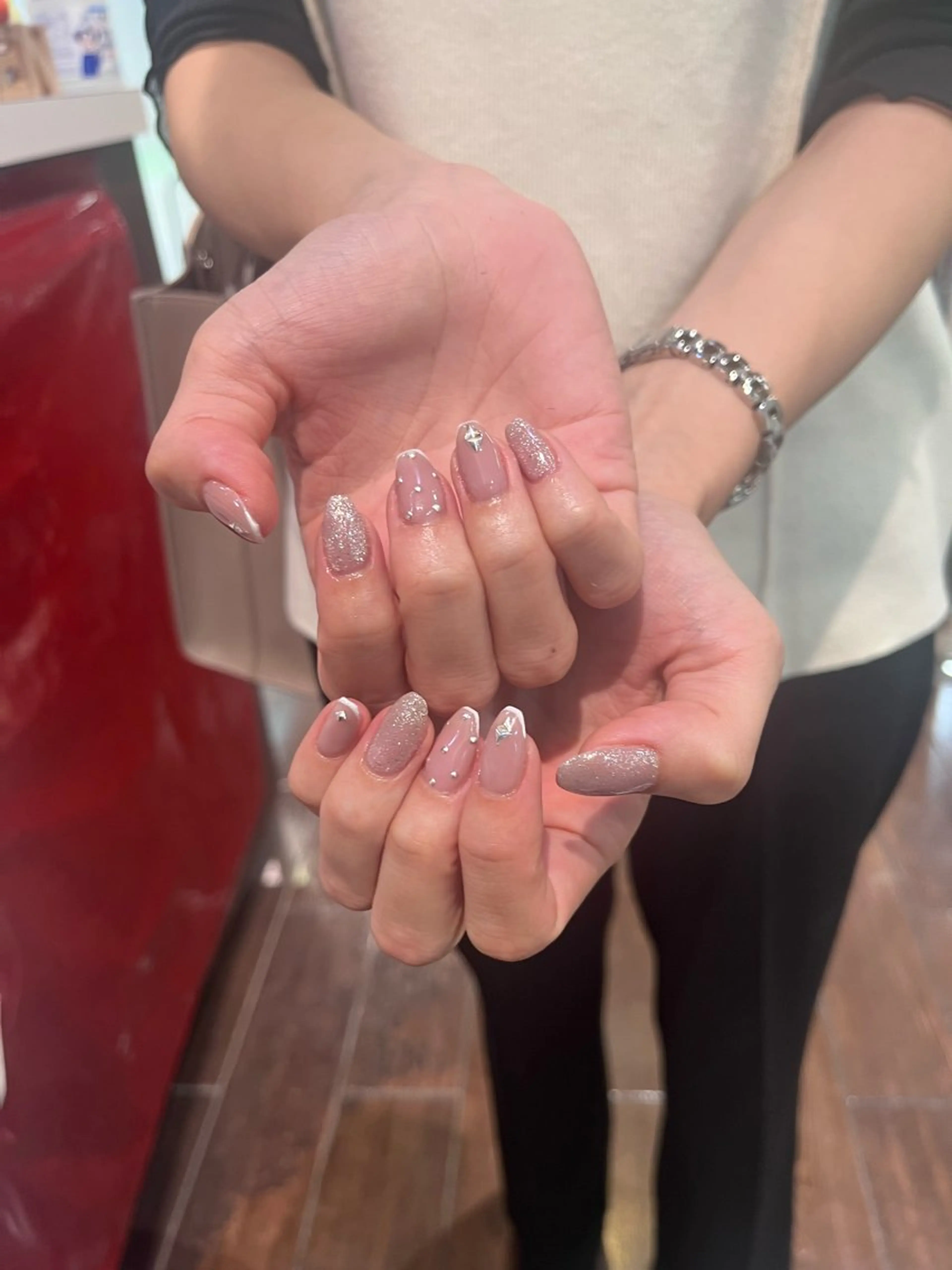 ネイル ハンドネイル ハンドケア 酸性ストレート 🤍🎀honokaのヘアスタイル