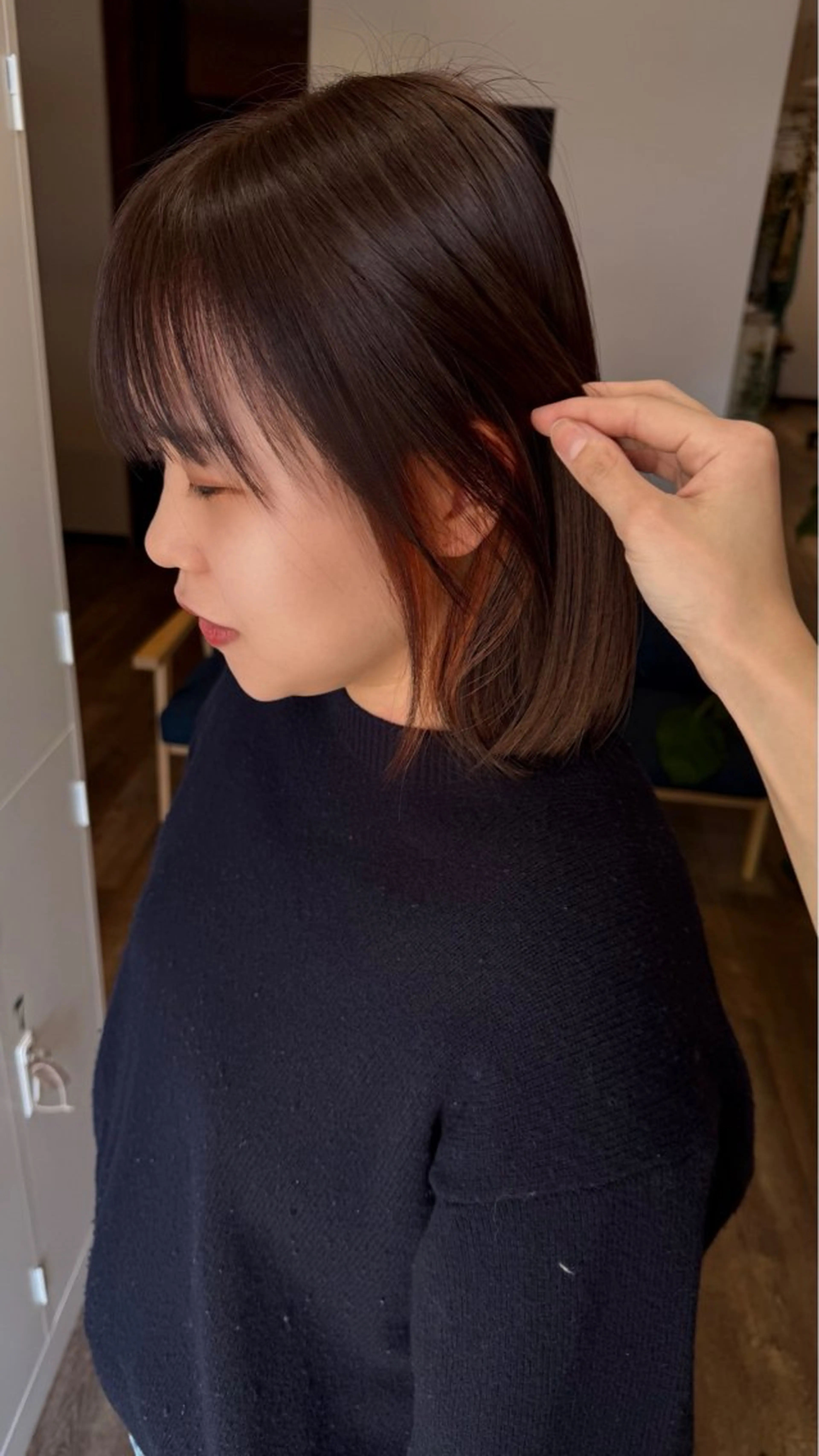 ミディアム 白築 怜実のヘアスタイル