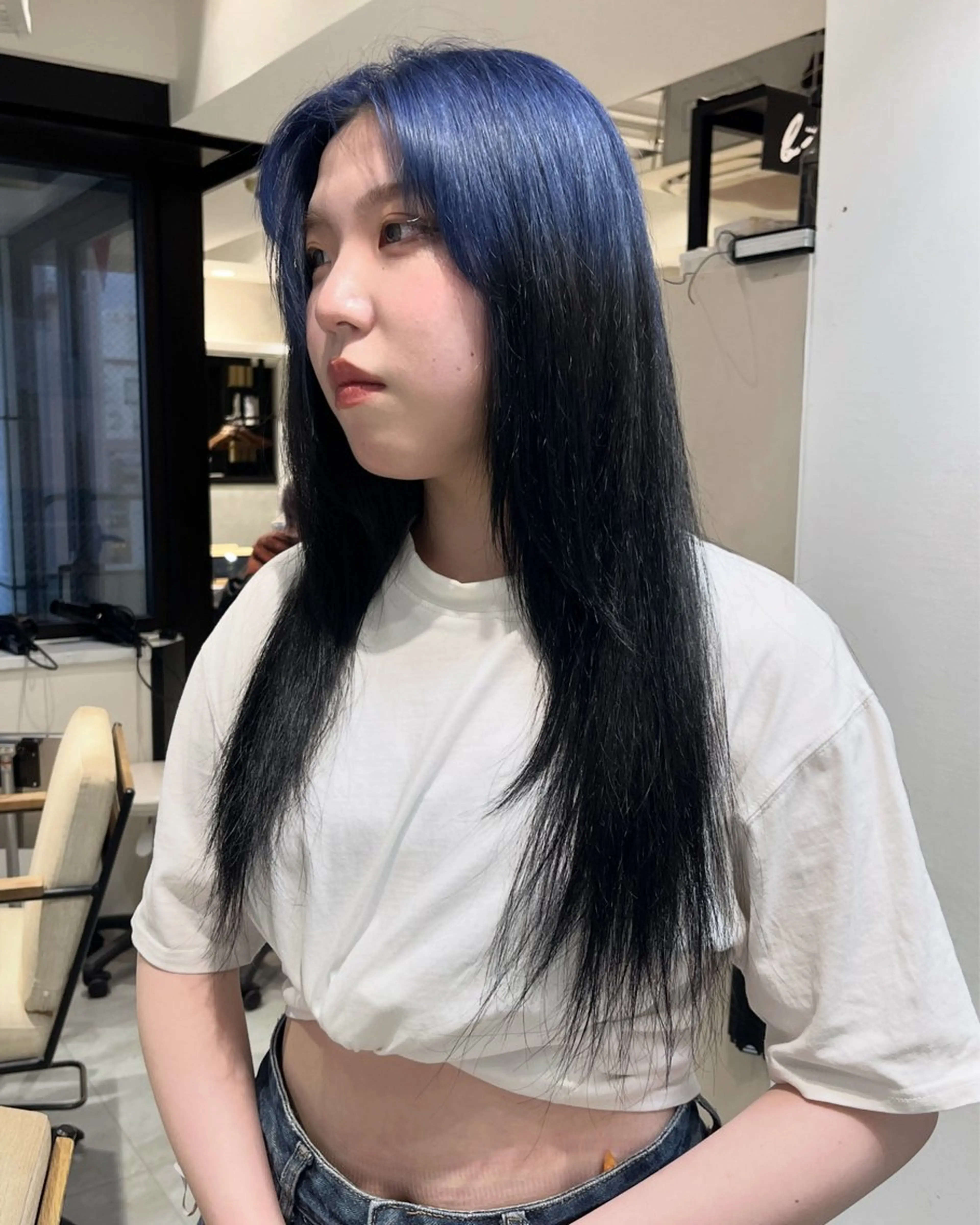 セミロング カラー ヘアカラー トリートメント kanta 梅田 韓国ハイトーンのヘアスタイル