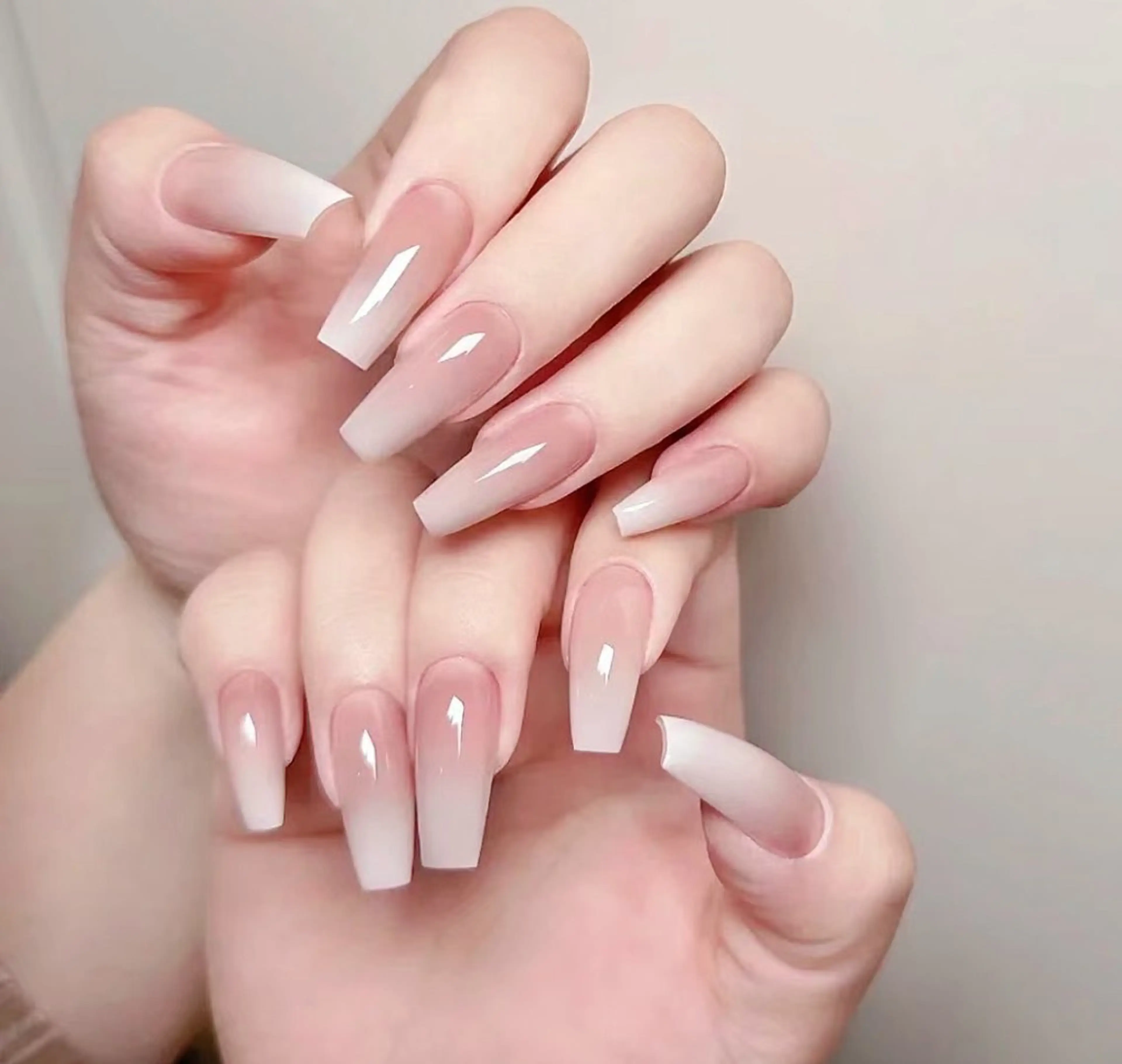 ネイル ✨Nailsalon Vi+✨のネイルデザイン