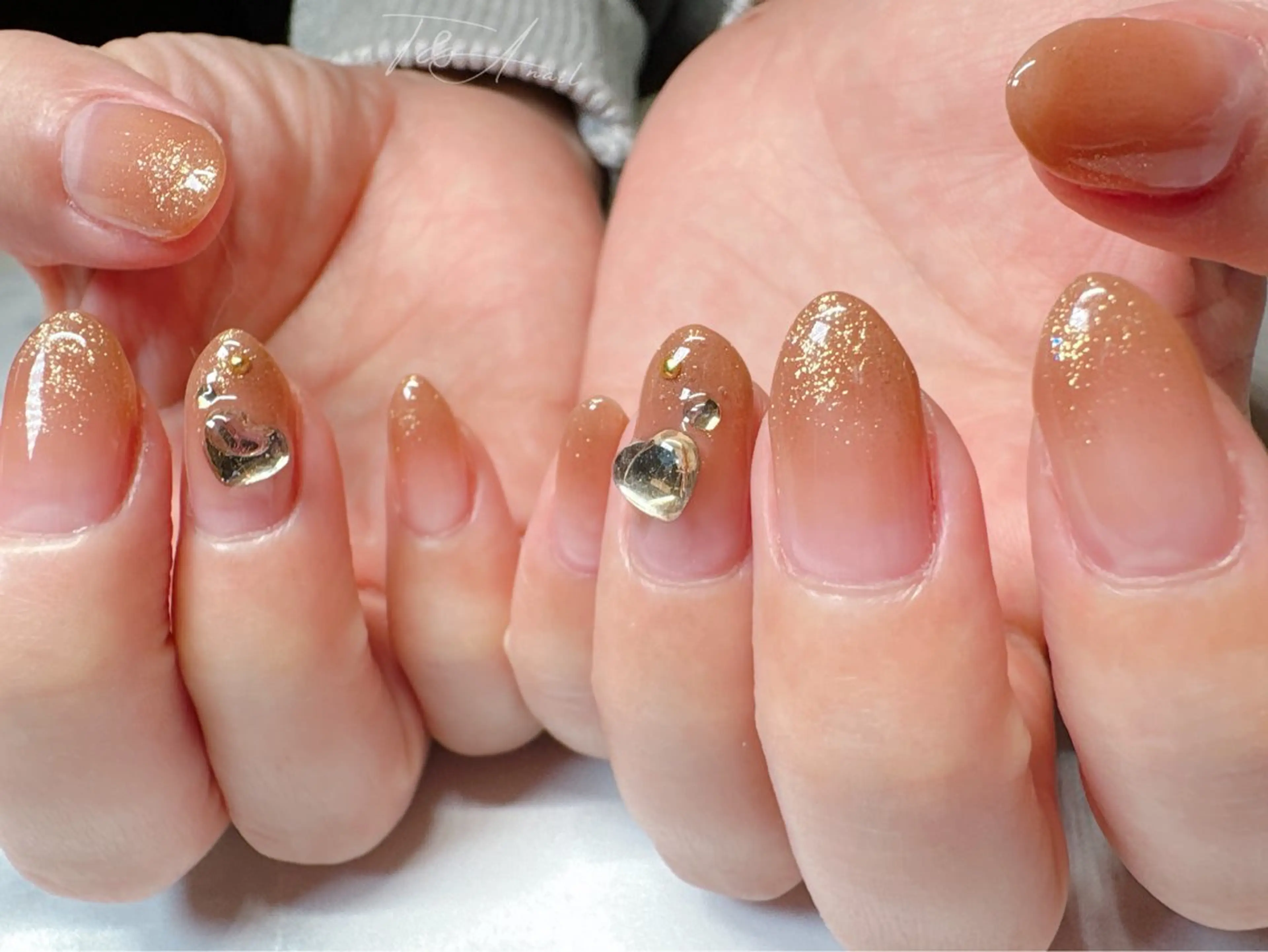 ネイル ジェルネイル グラデーション ハート キラキラネイル オフィスネイル ハンドネイル T&A nailのネイルデザイン