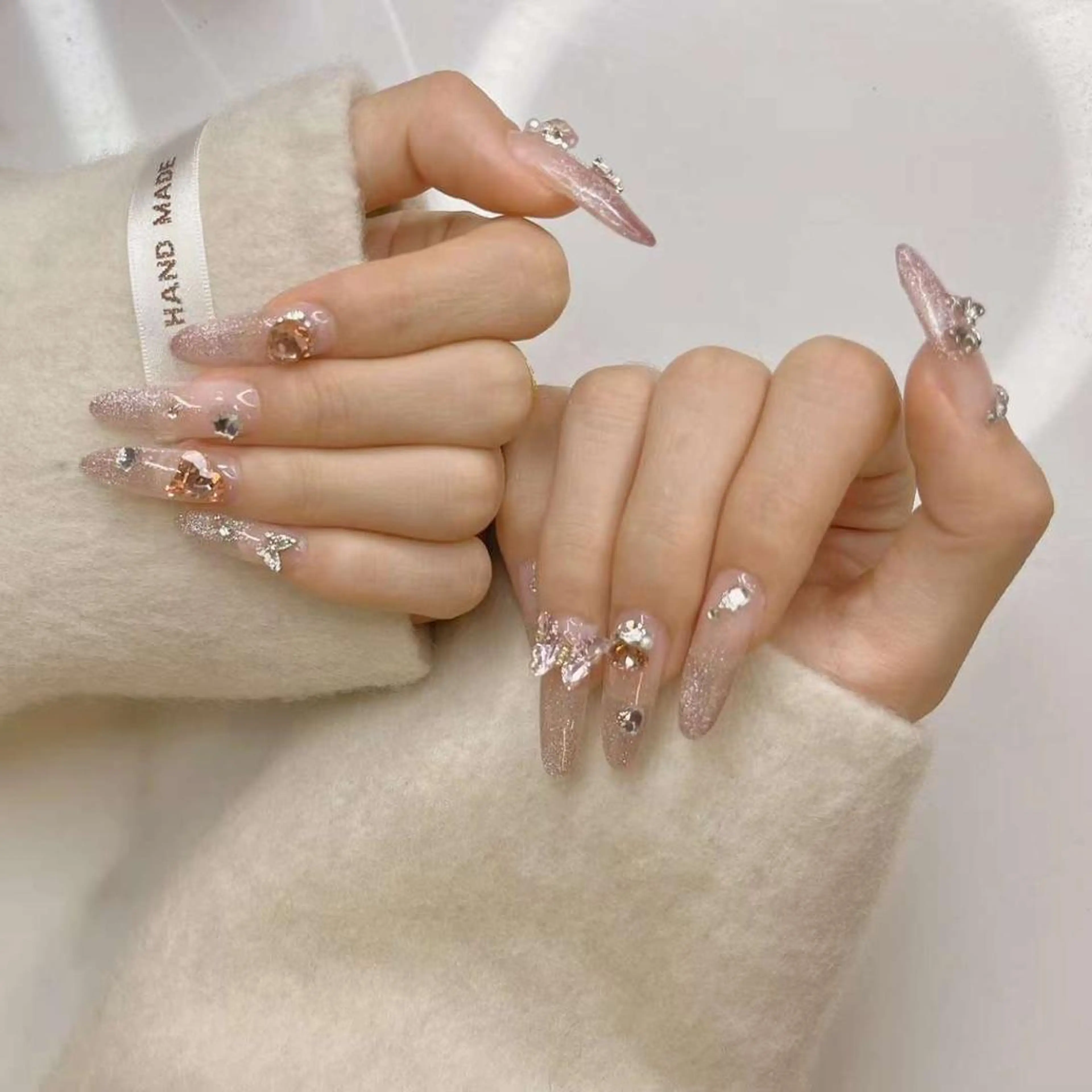 ネイル VIVIAN エイのネイルデザイン