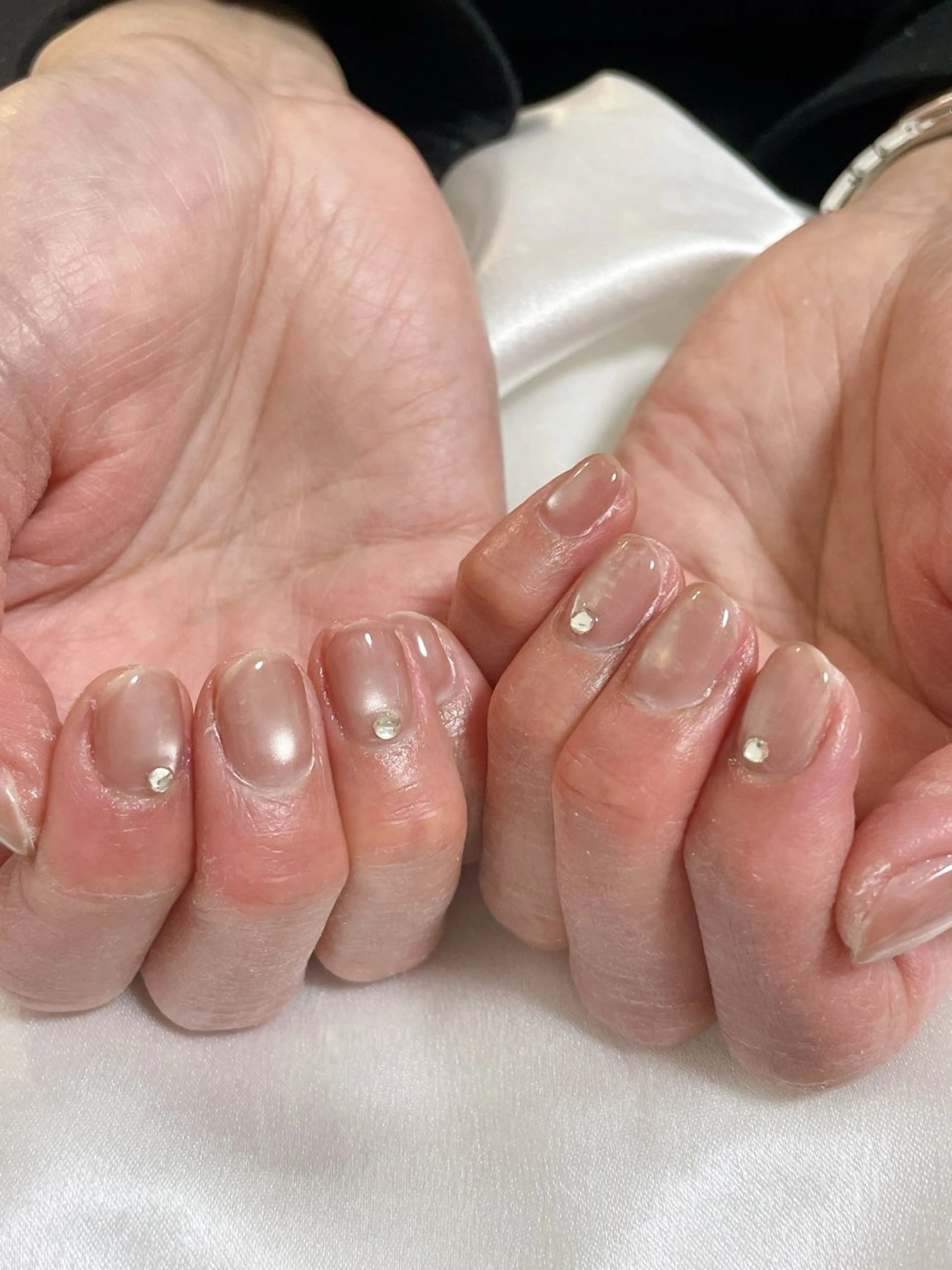 ネイル オーロラネイル 桜ネイル フラワーネイル フットネイル フレンチネイル ハンドネイル mogunail &blowのネイルデザイン