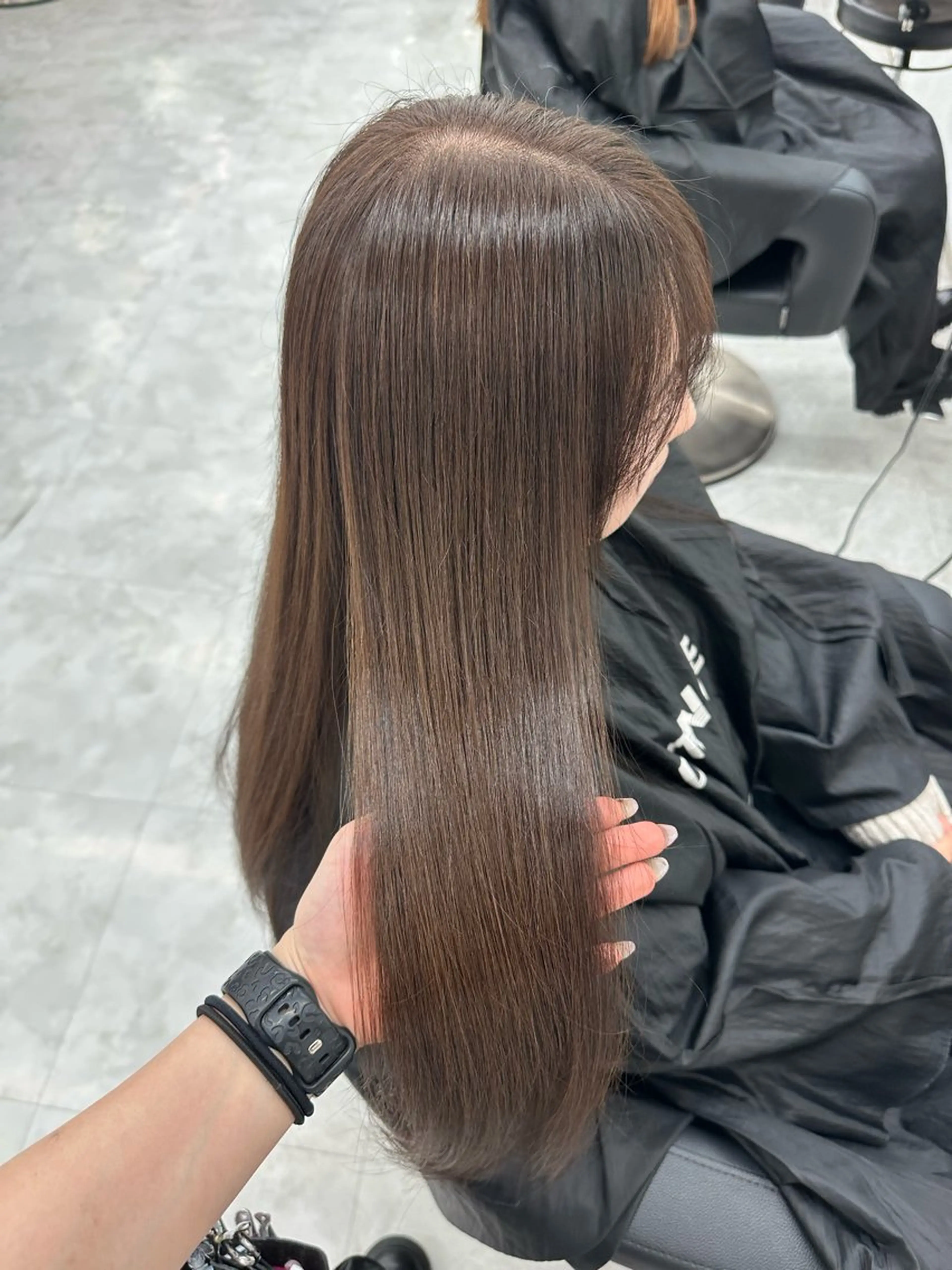 カラー カット ヘアカラー 透ける透明感カラー 🤍anju🎀のヘアスタイル