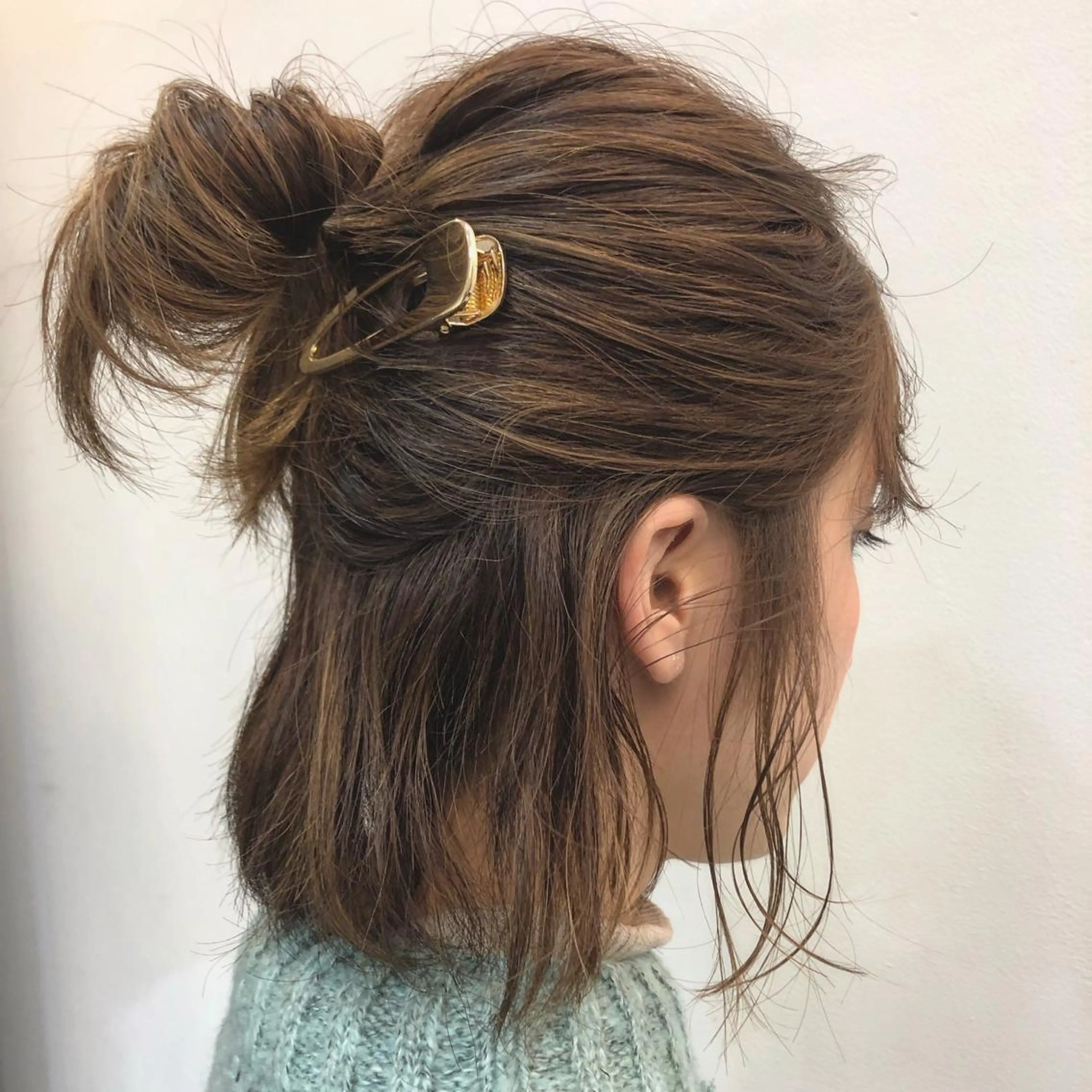 ミディアム ヘアアレンジ GLROW haruhiのヘアスタイル