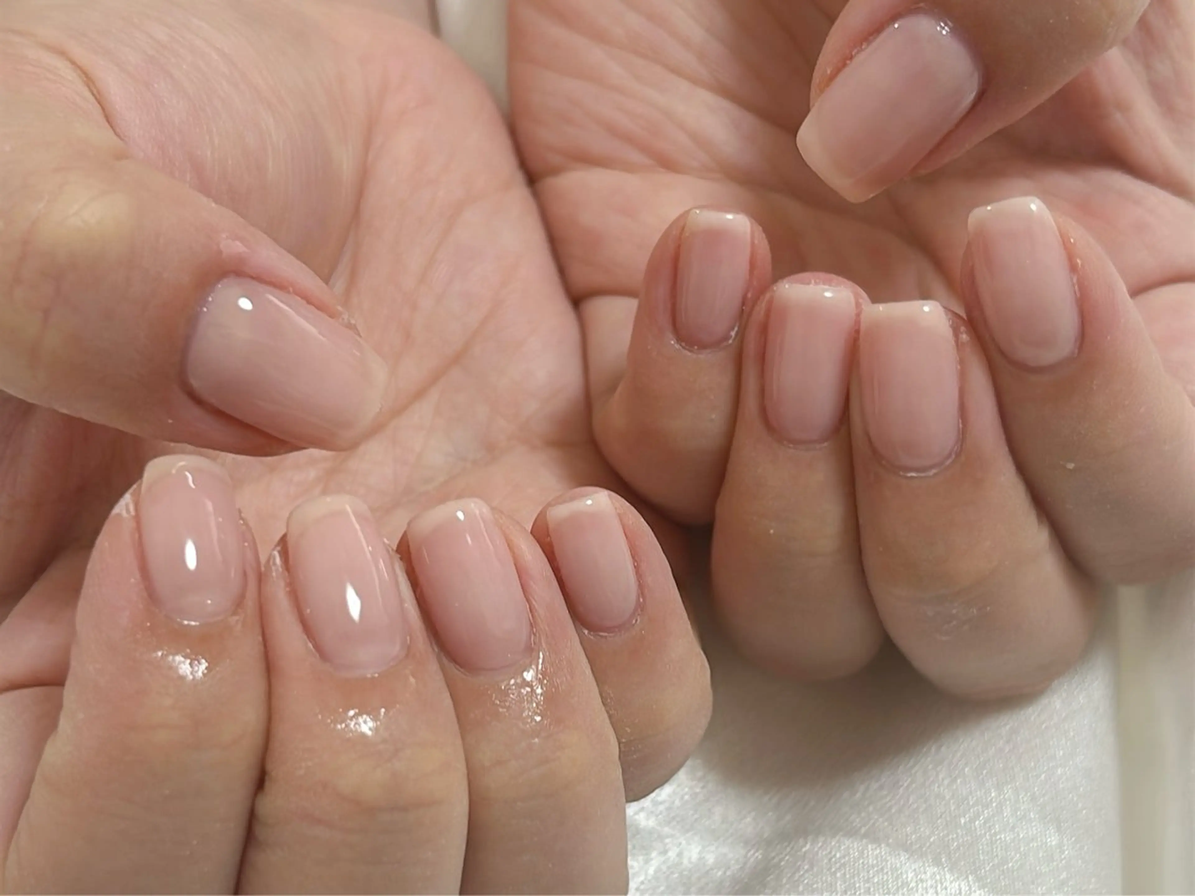 ネイル オーロラネイル 桜ネイル フラワーネイル フットネイル フレンチネイル ハンドネイル mogunail &blowのネイルデザイン