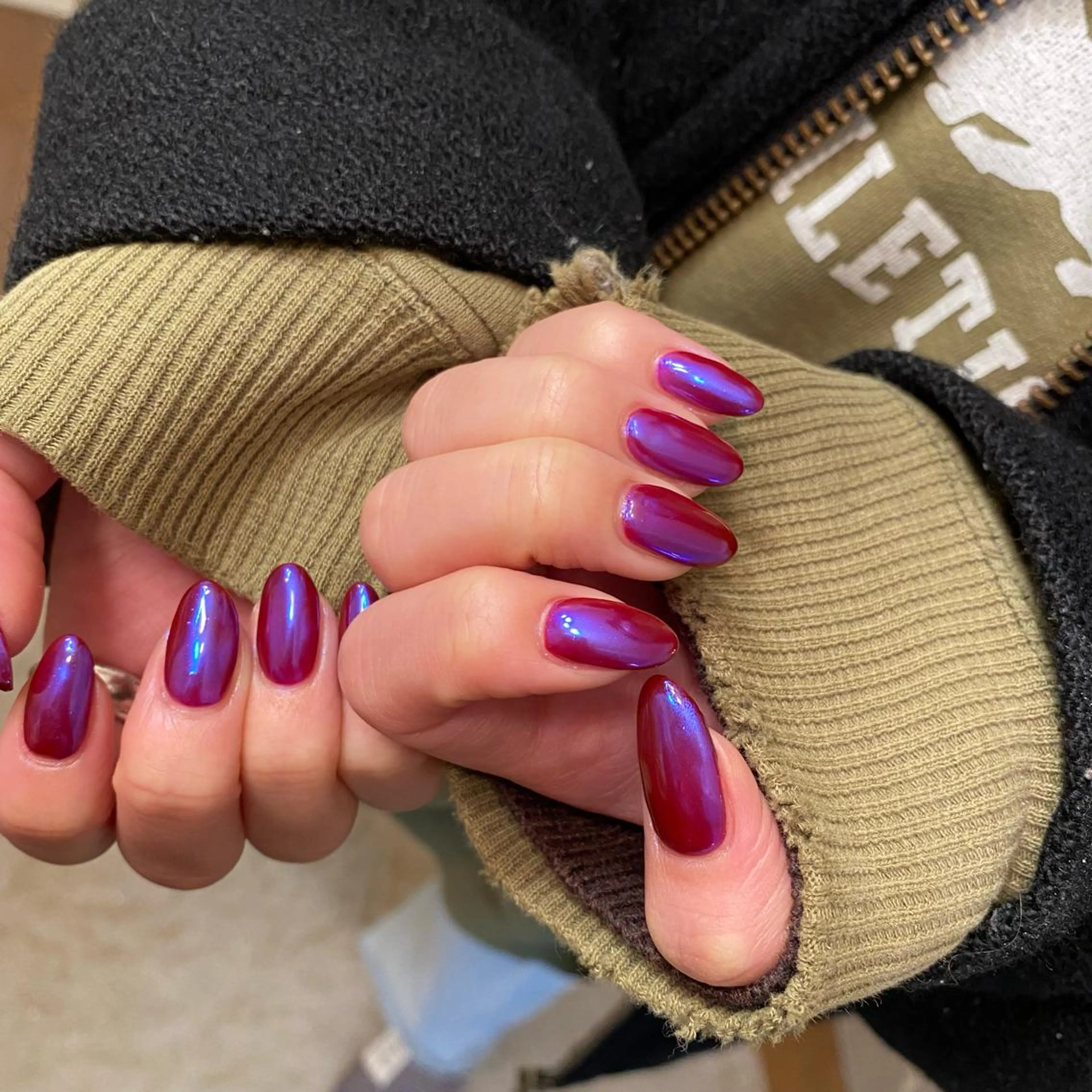 ネイル ハンドネイル Amber21.所属・Nagahama Akariのネイルデザイン