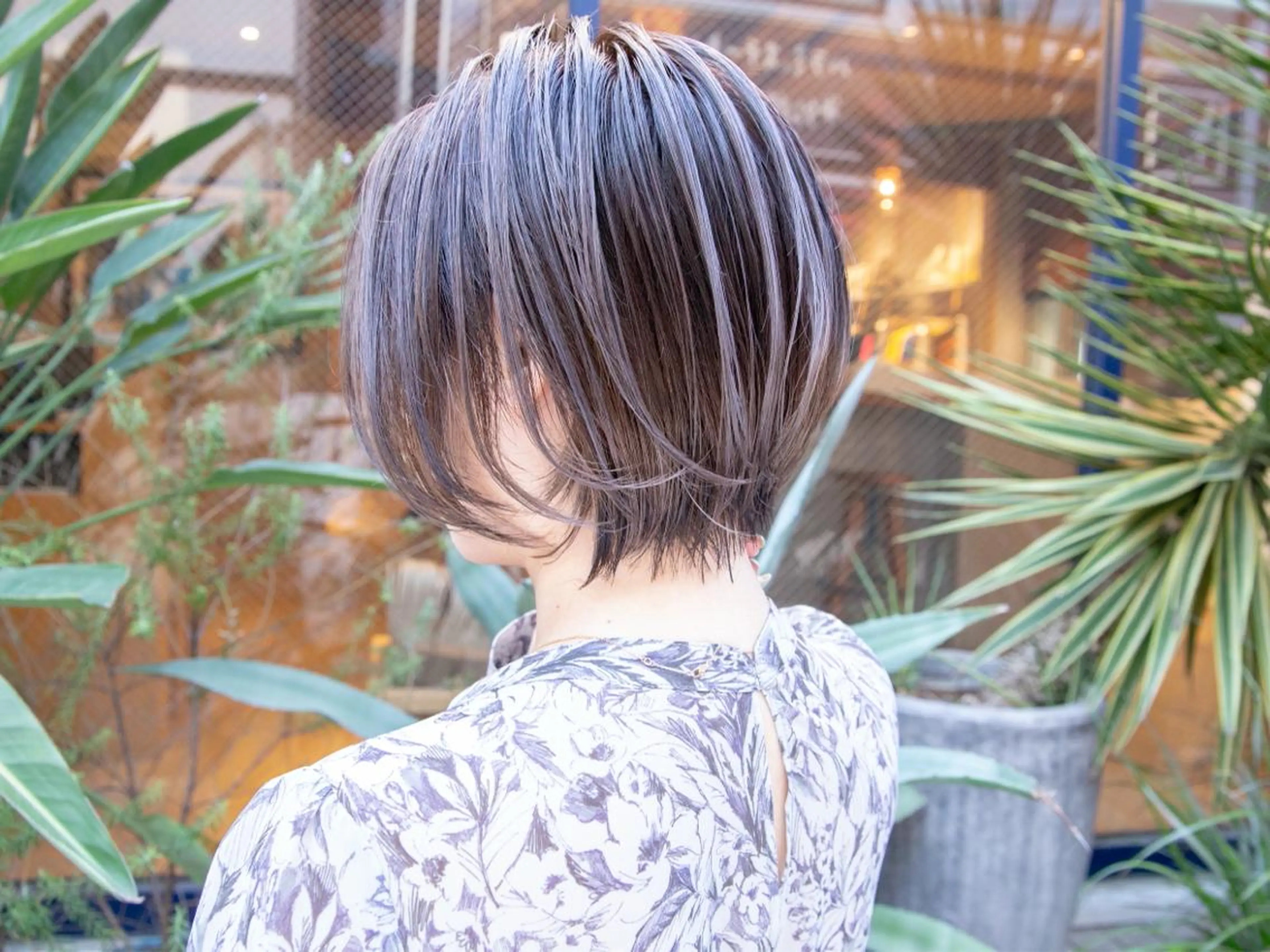 ショート カラー Re:ta Hair 飯田淳平のヘアスタイル