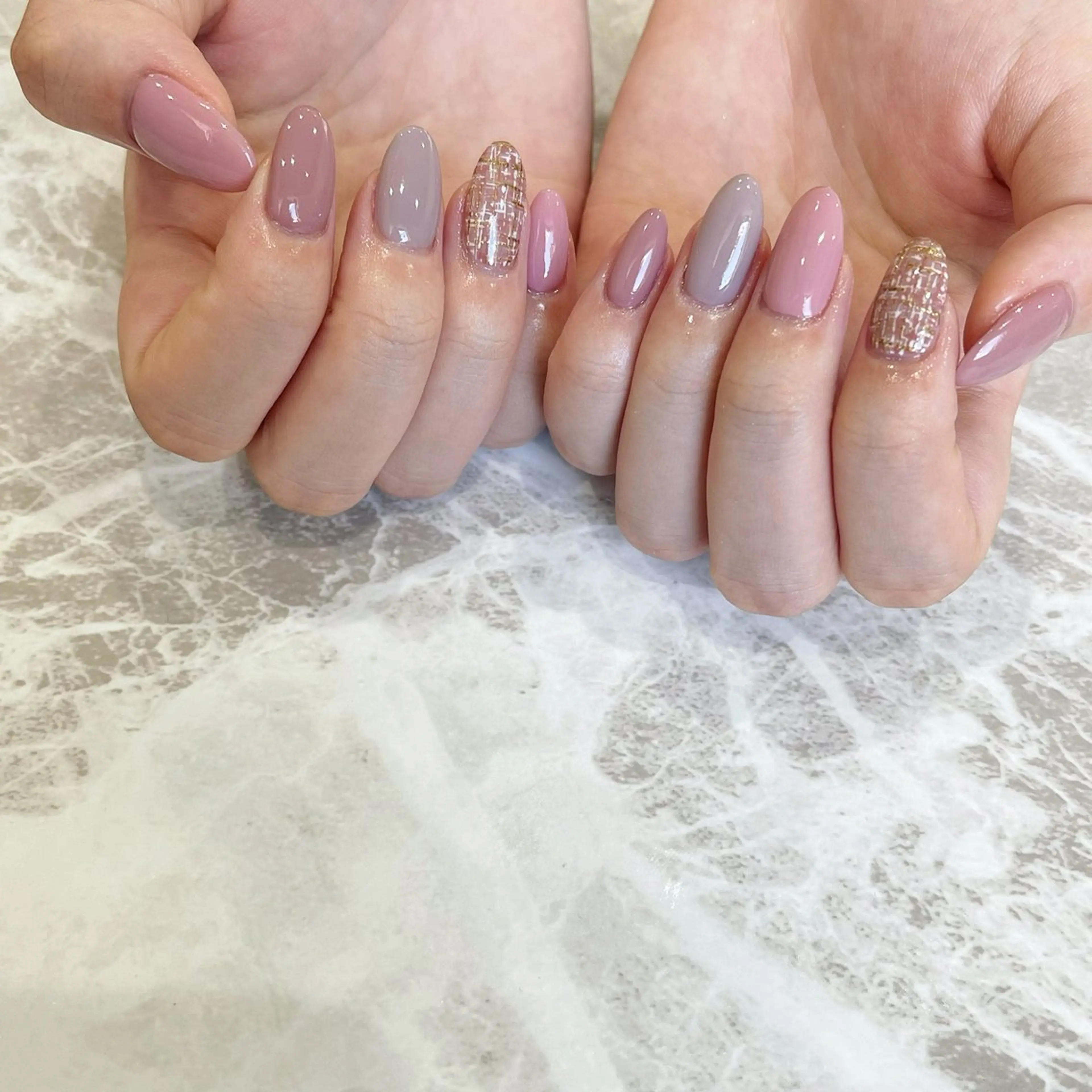 ハンド🍀他店オフ込み💎2本アートの写真