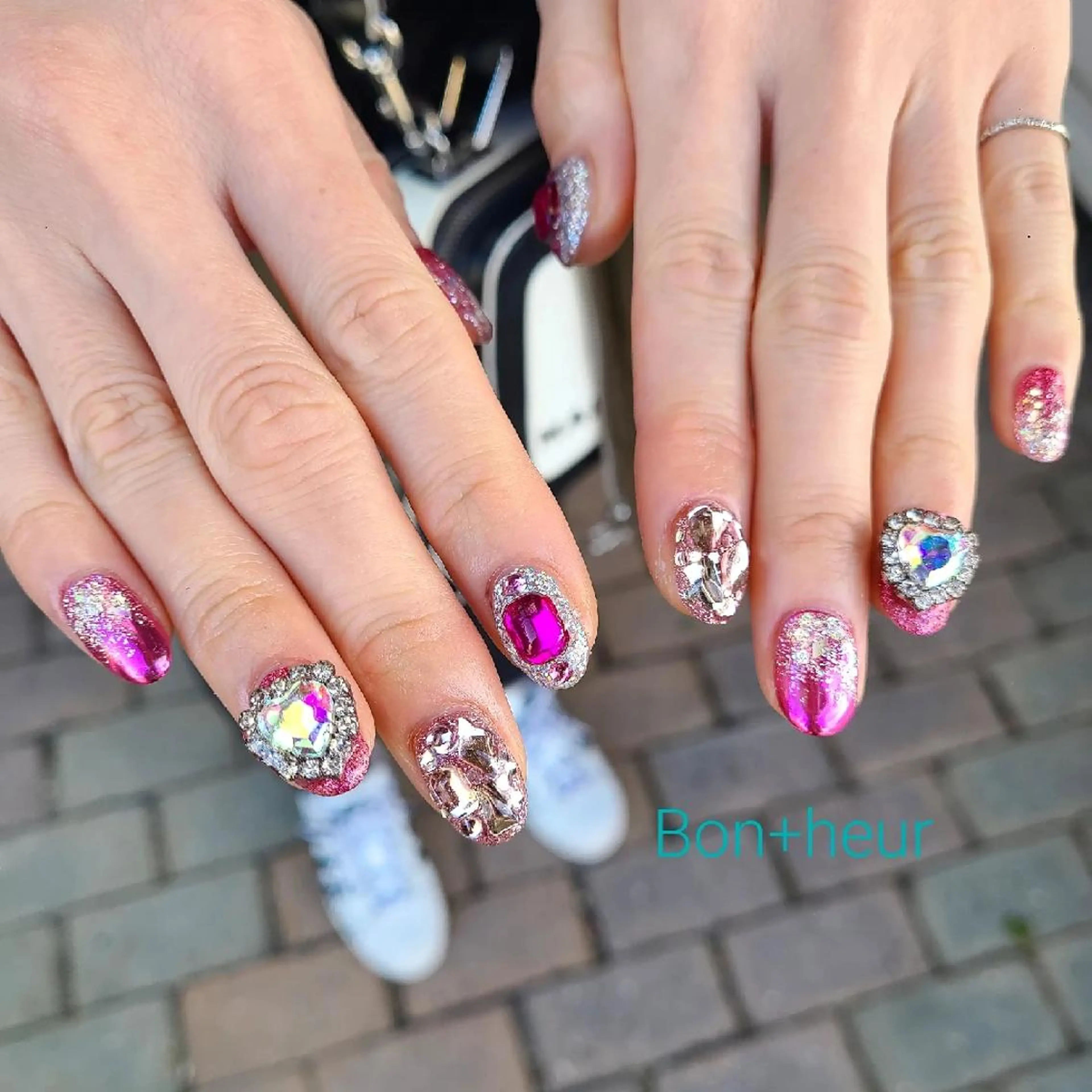 ネイル 宮口 紗子のネイルデザイン