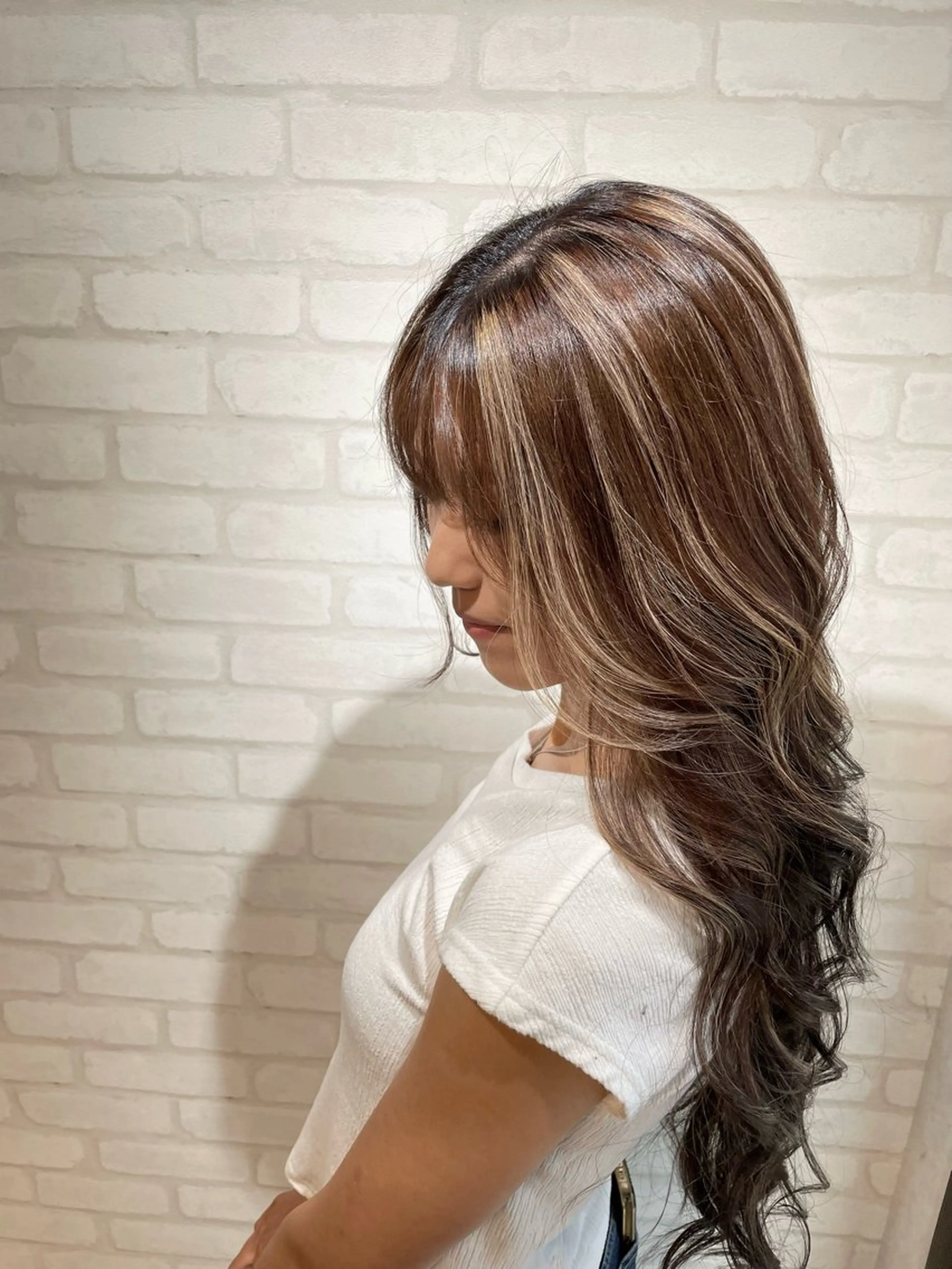 ロング ハイライト 🌝秦 美羽🌝のヘアスタイル