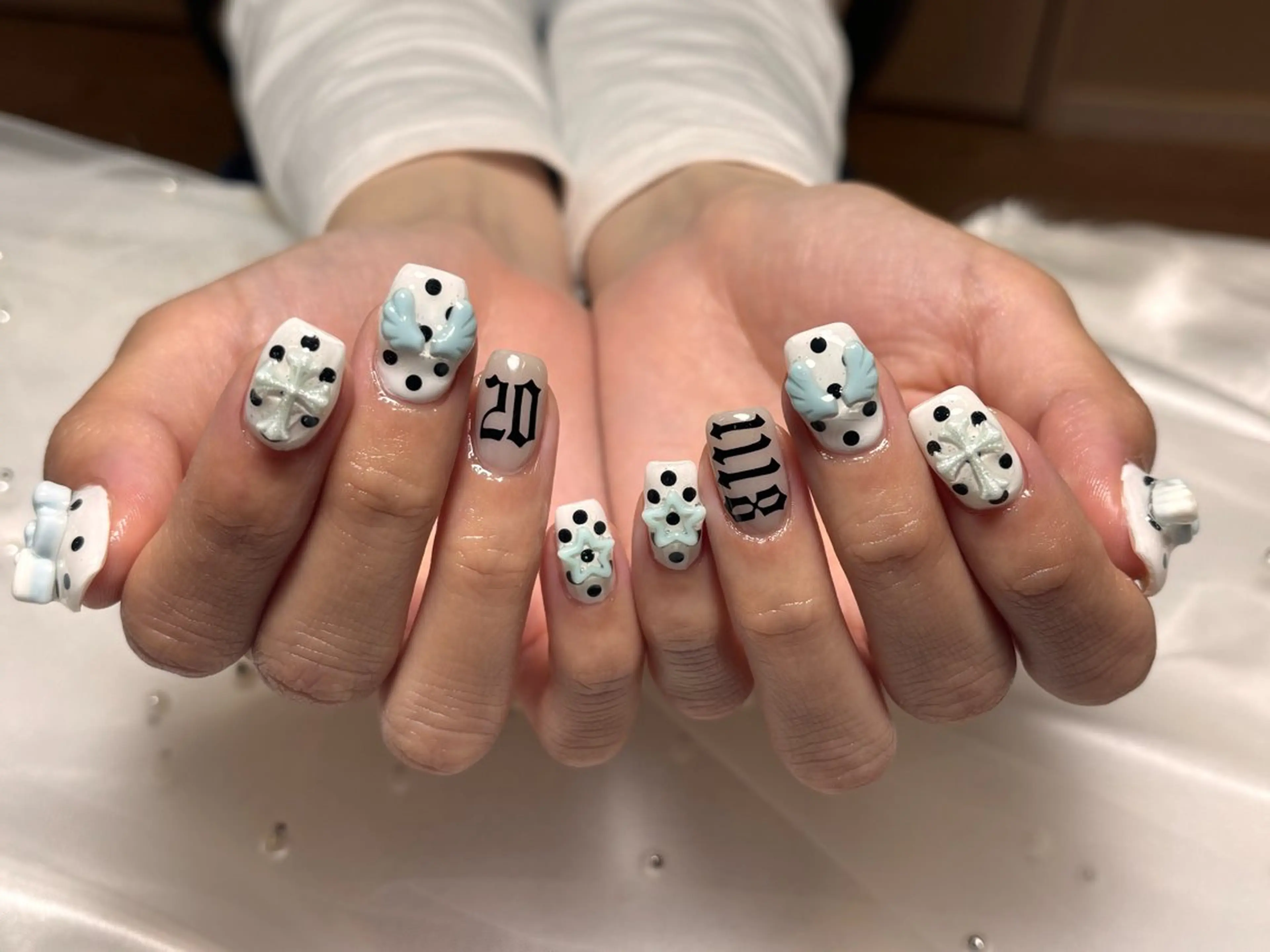 ネイル Juni nail所属・S. Rionのネイルデザイン