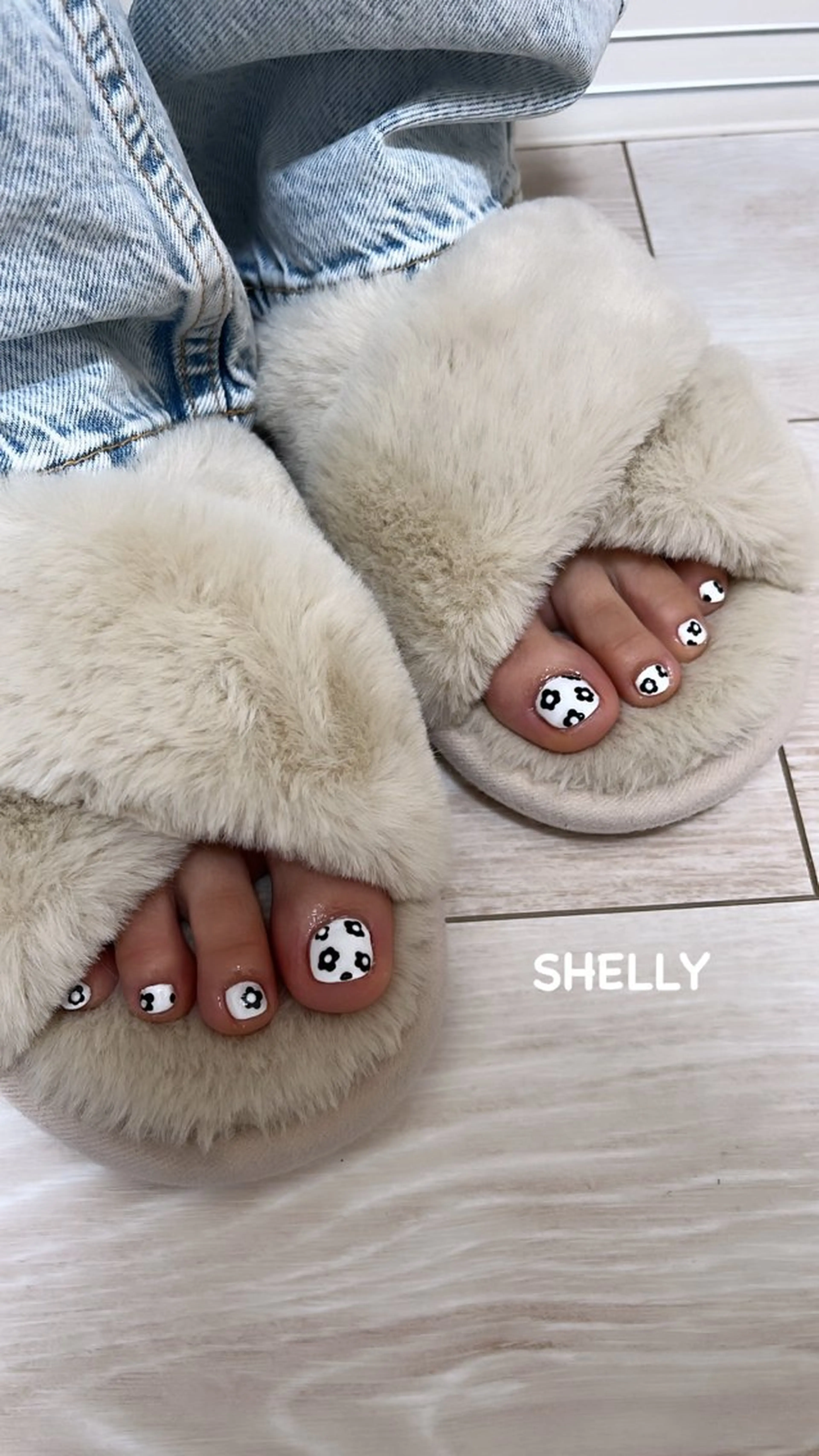 ネイル フットネイル 翁長 結唯のマツエク・マツパデザイン