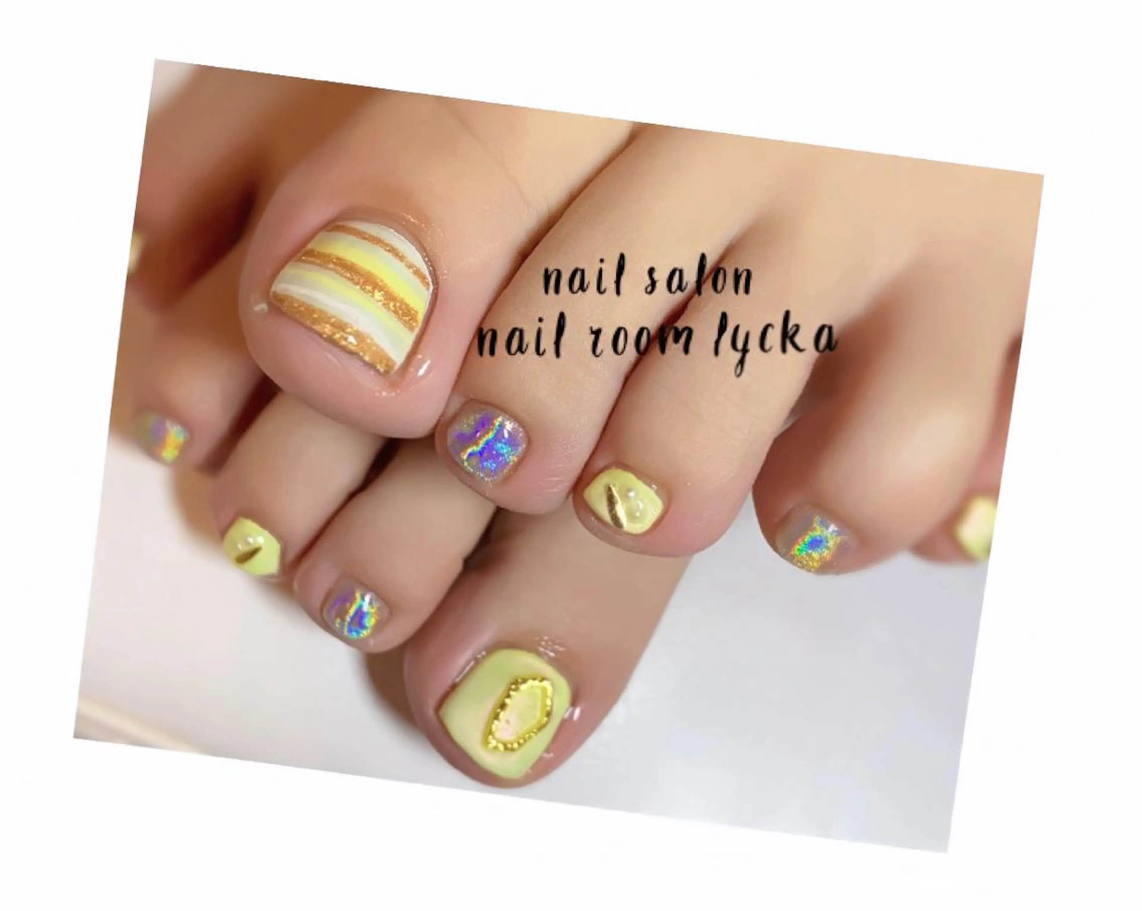 ネイル ﾈｲﾙﾙｰﾑﾘｯｶ 𝐦𝐚𝐲𝐮のネイルデザイン