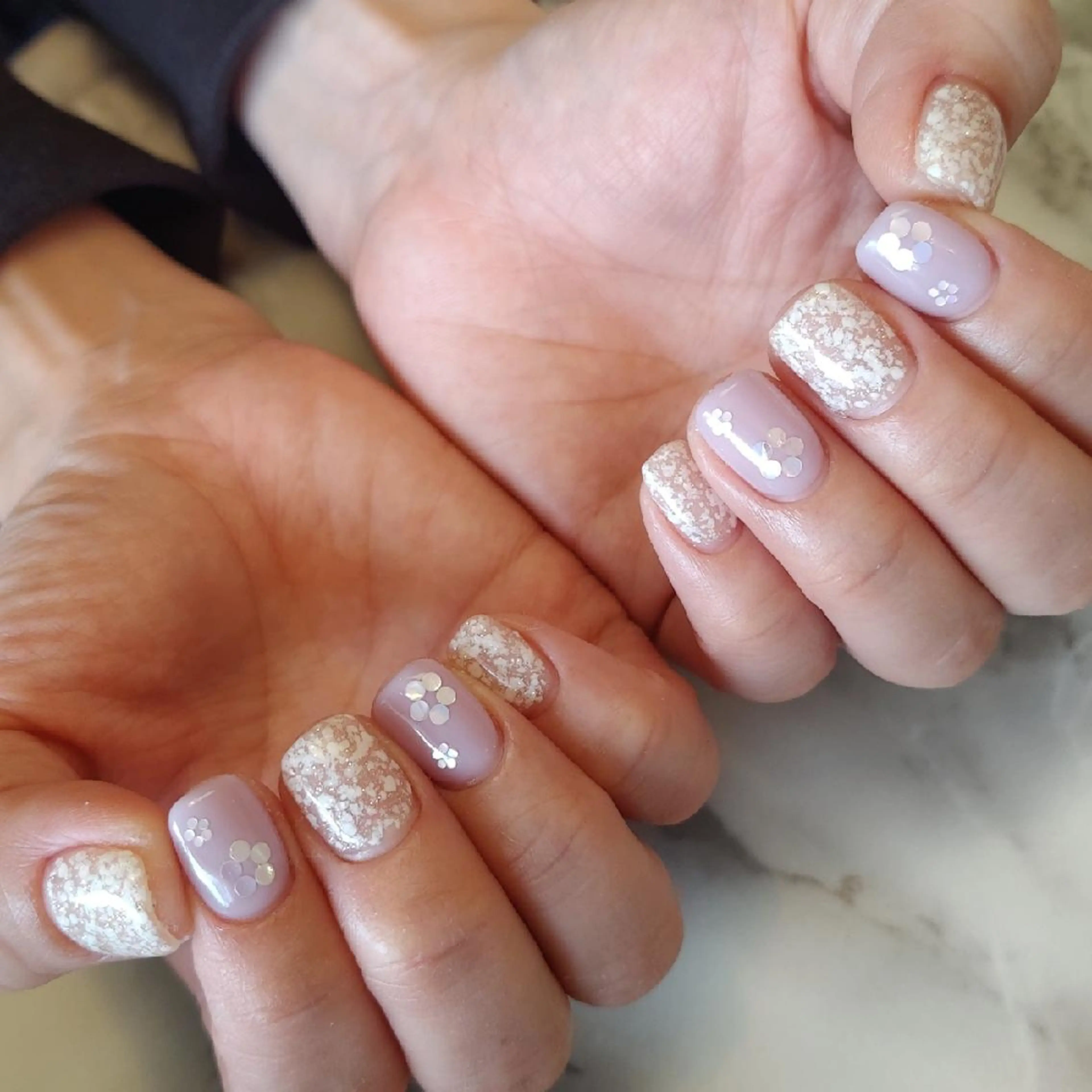 ネイル フラワーネイル ジェヌインネイル 河内のネイルデザイン