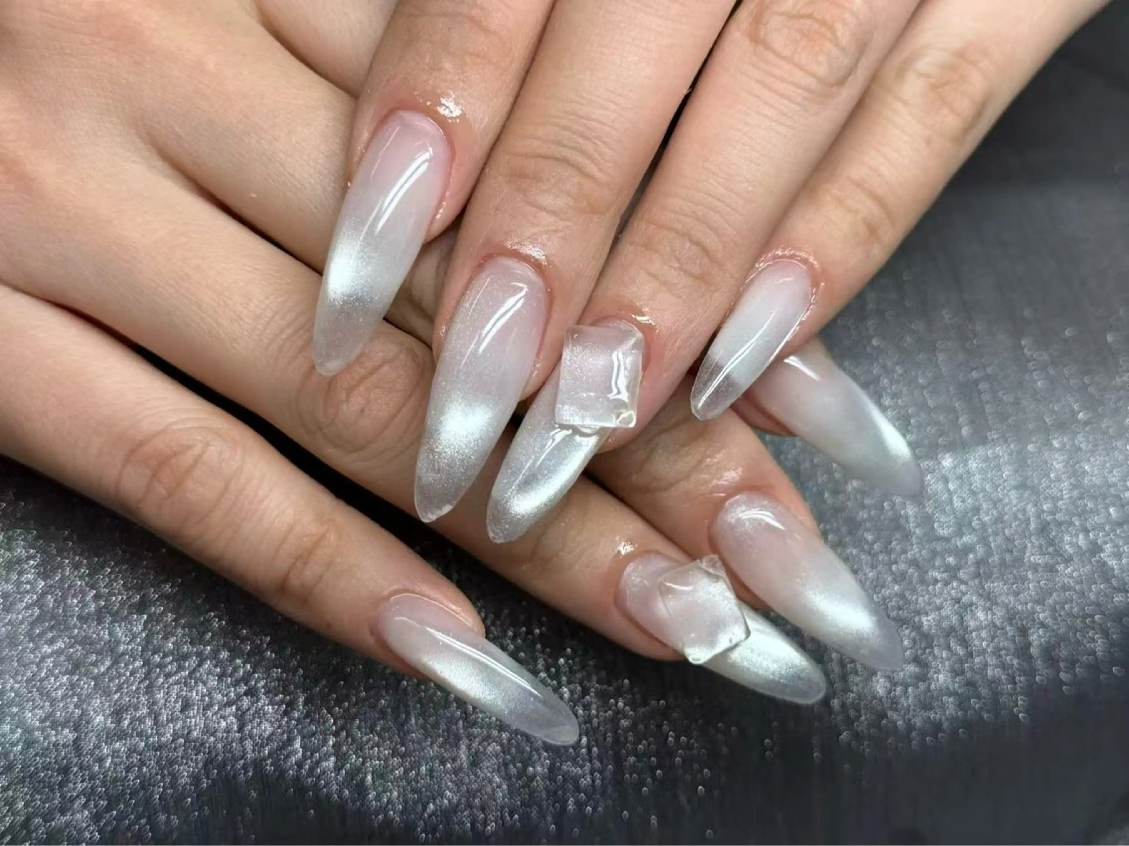 ネイル ハンドネイル ハンドケア Kaka_ パラジェル、長さだしのネイルデザイン