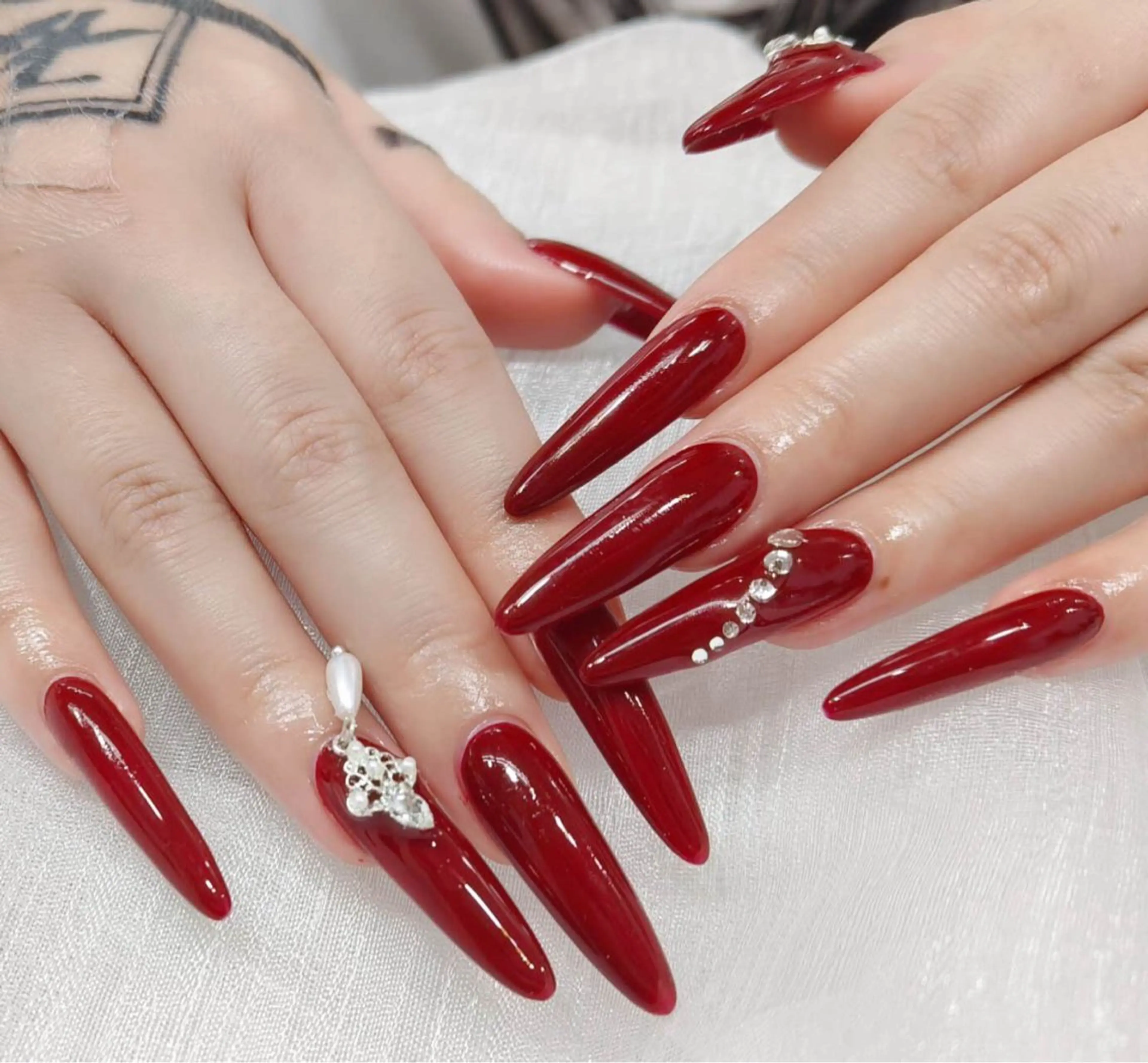 ネイル ハンドネイル 美雪エステサロン所属・美雪 エステのネイルデザイン