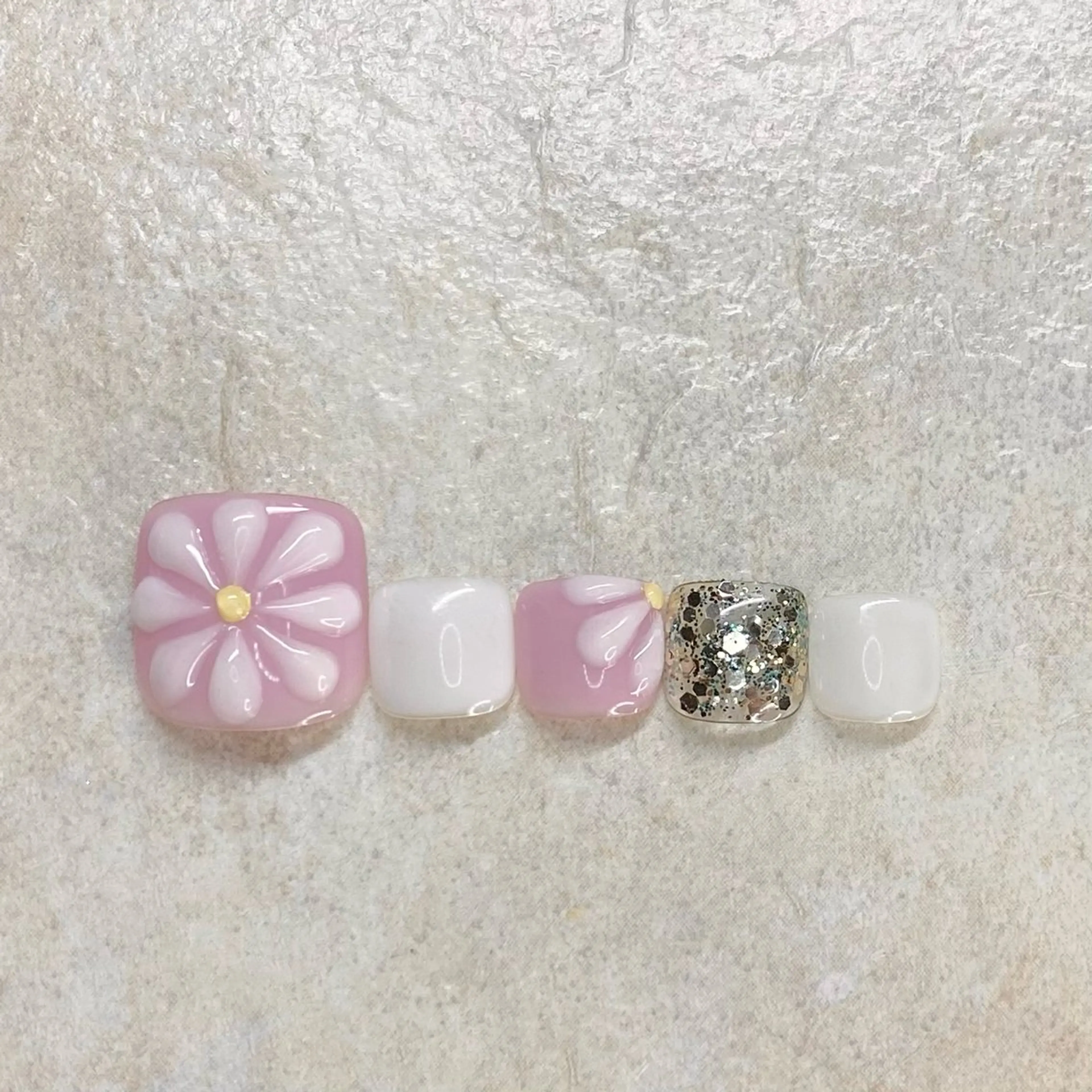 ネイル フラワーネイル フットネイル ぷっくりネイル 六本木ネイル阡夜一夜 当日＆持ち込み歓迎のネイルデザイン