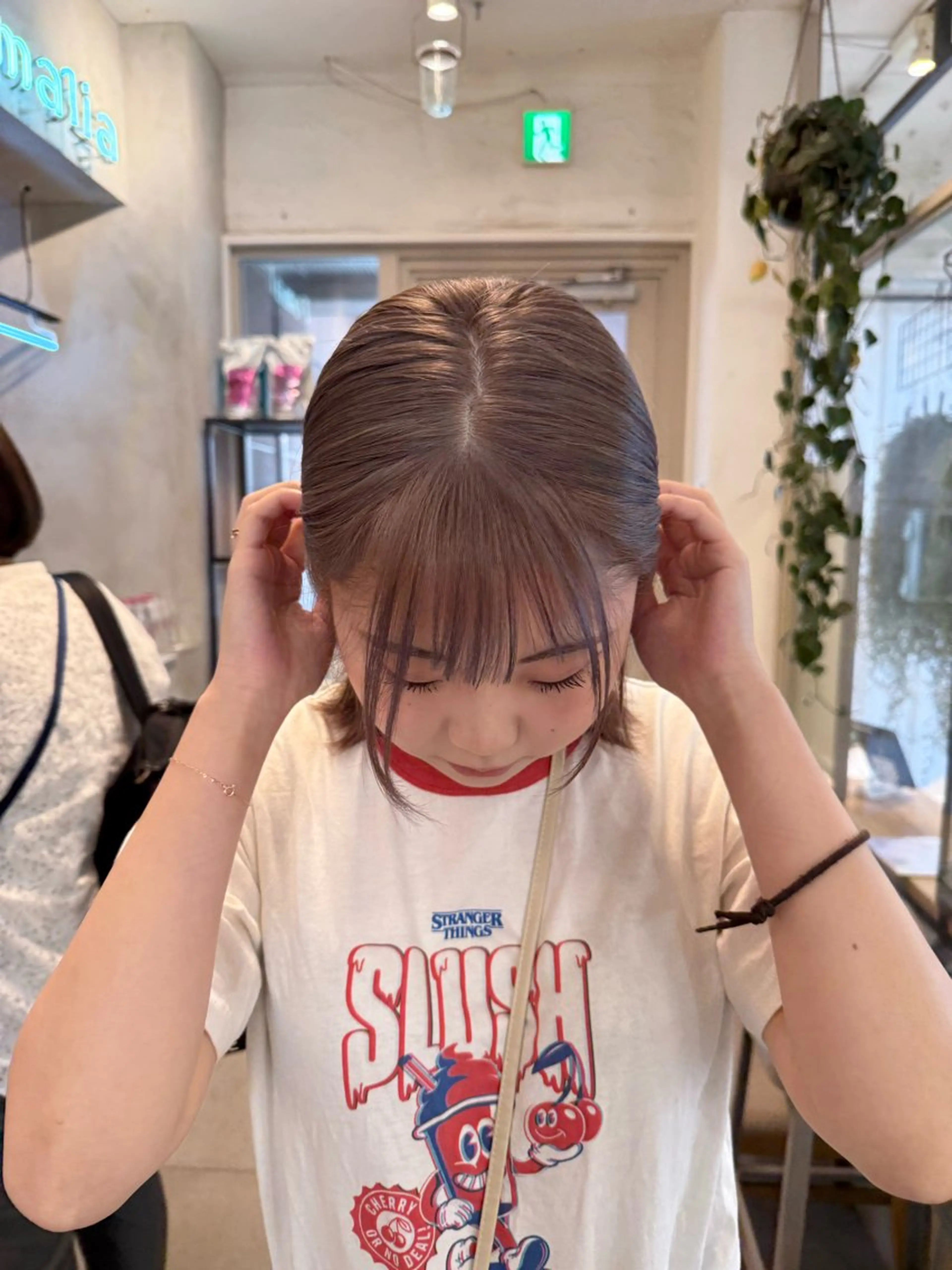 ミディアム カラー ミルクティー× グレージュMOMOのヘアスタイル