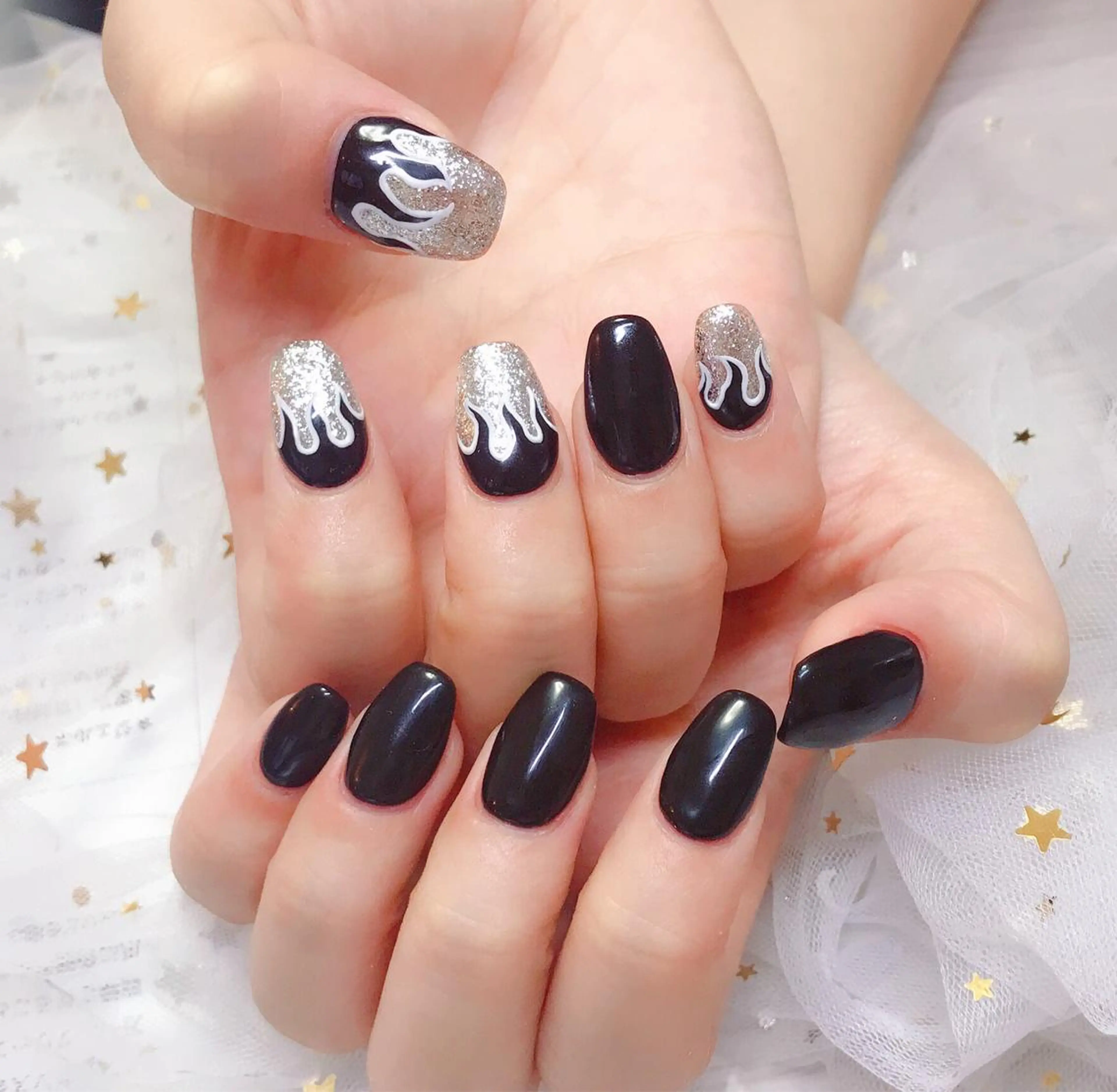 カラー ネイル Q Free nailsのネイルデザイン