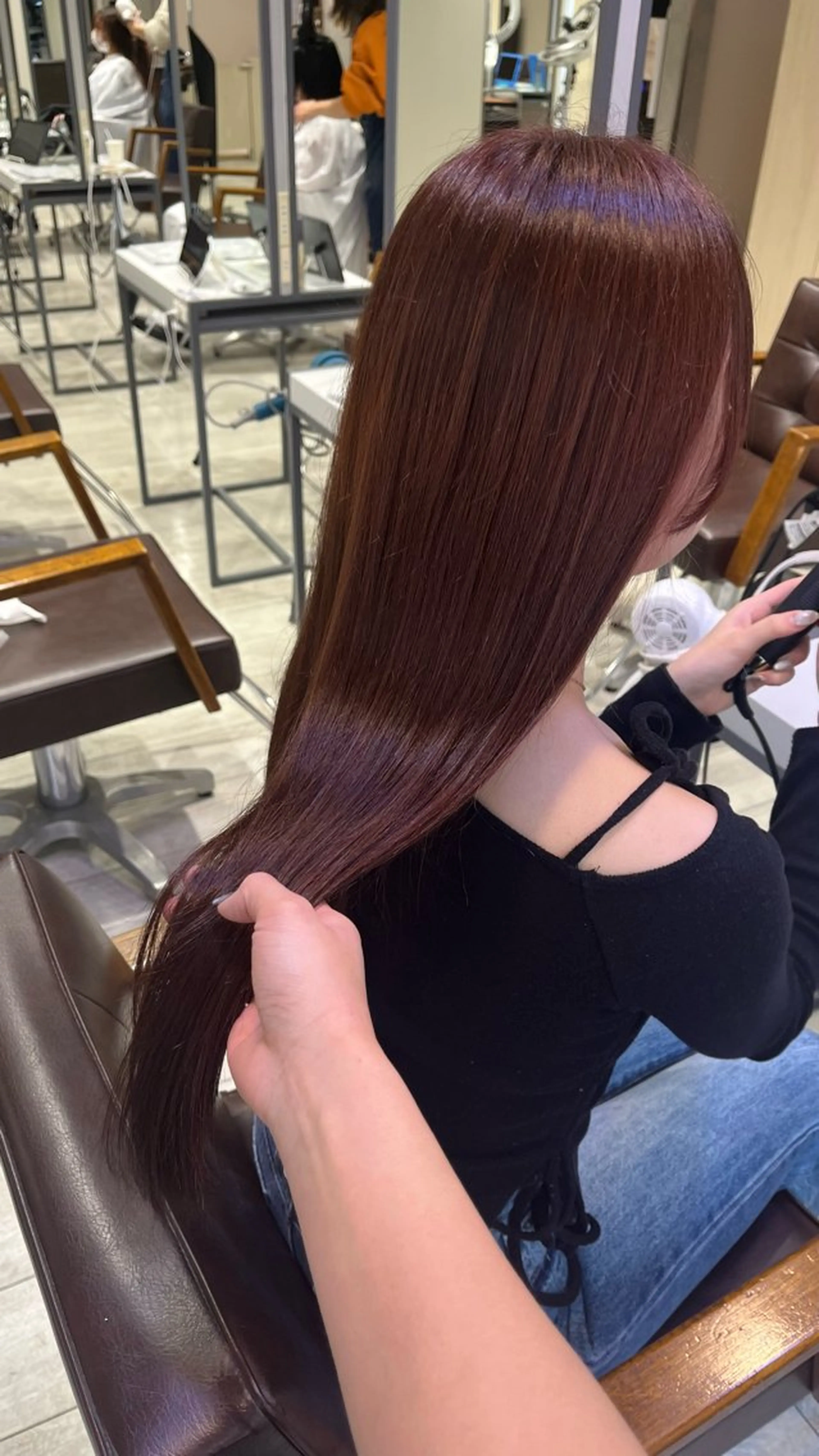 ロング CYM【シィム】所属・カラー/エクステ 🤍ルナのヘアスタイル