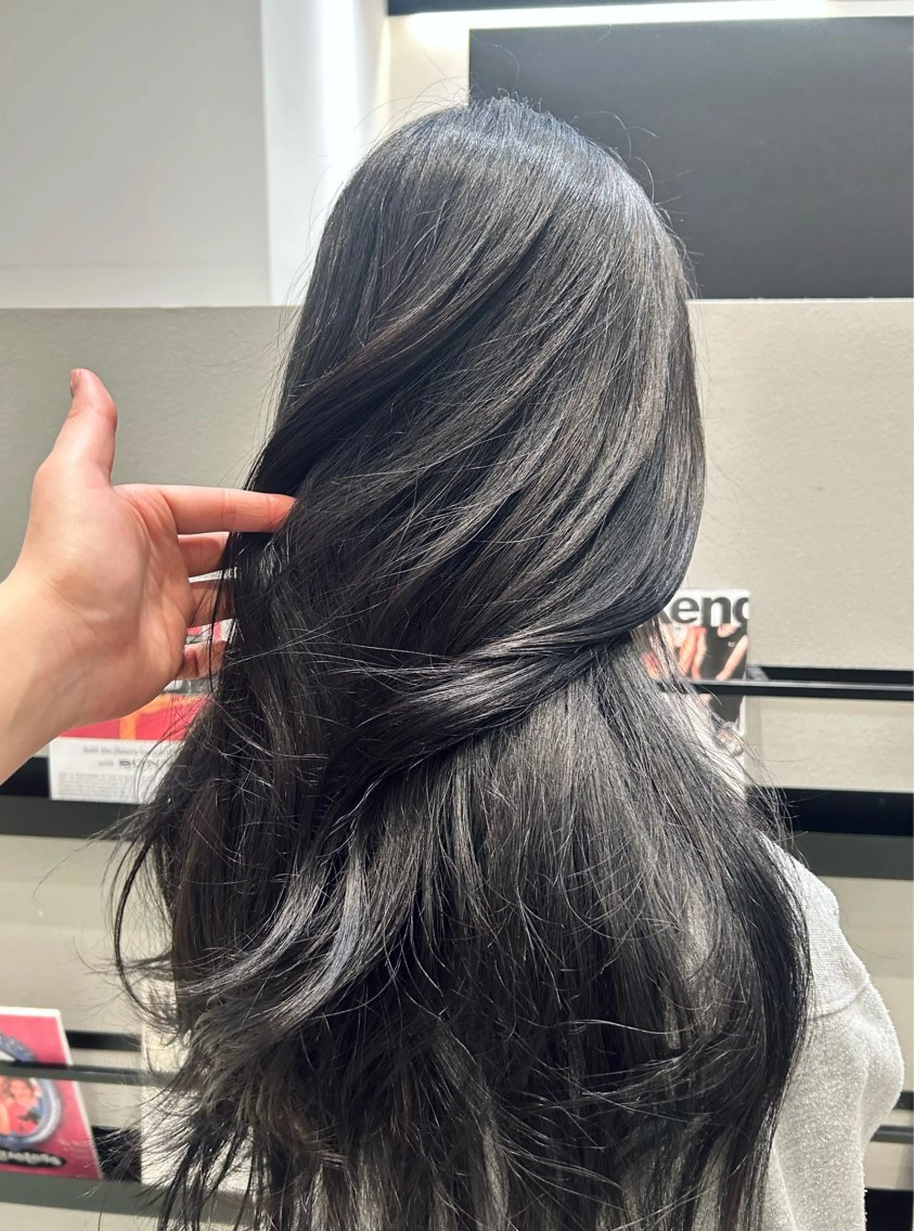 ロング カラー ヘアカラー k-twoあべのキューズモール店所属・k-two☁あべの/ 艶感カラー/Touaのヘアスタイル