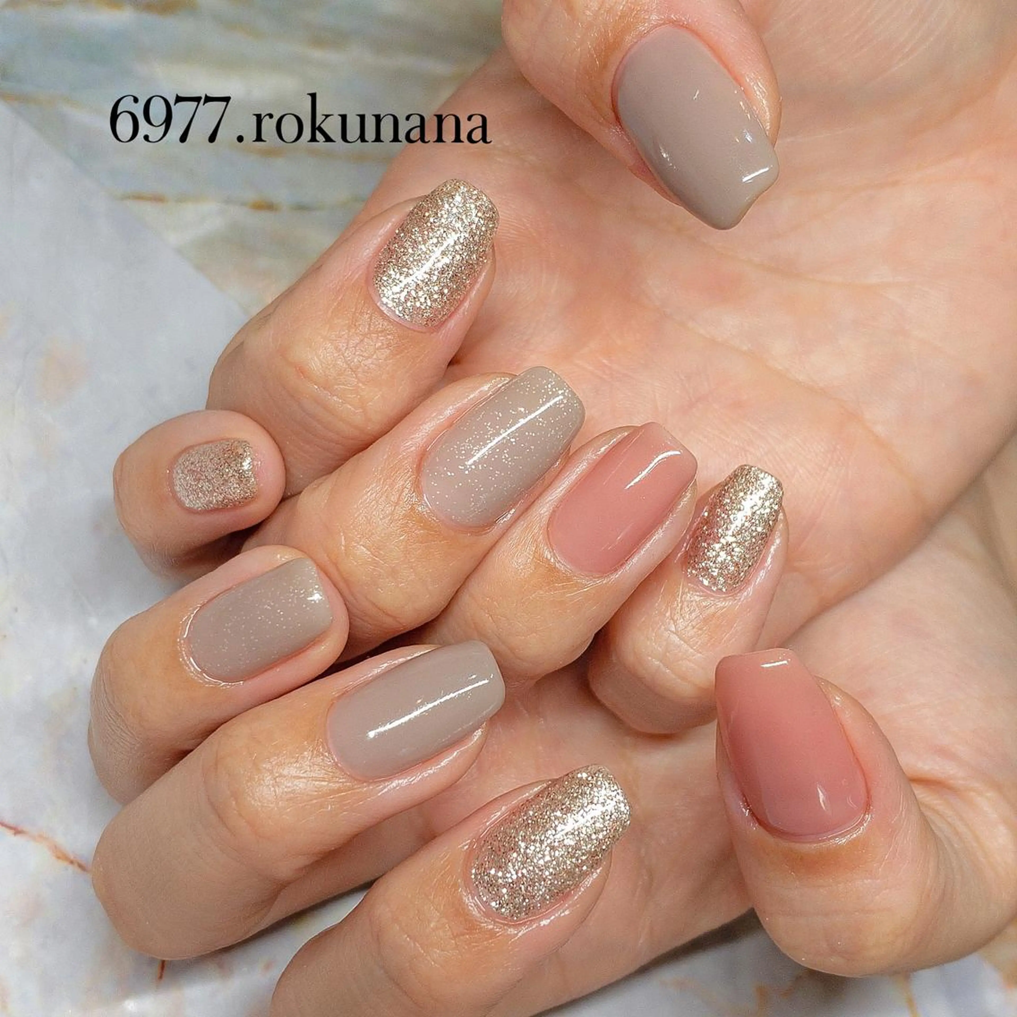 ネイル rokunana 佐野のネイルデザイン