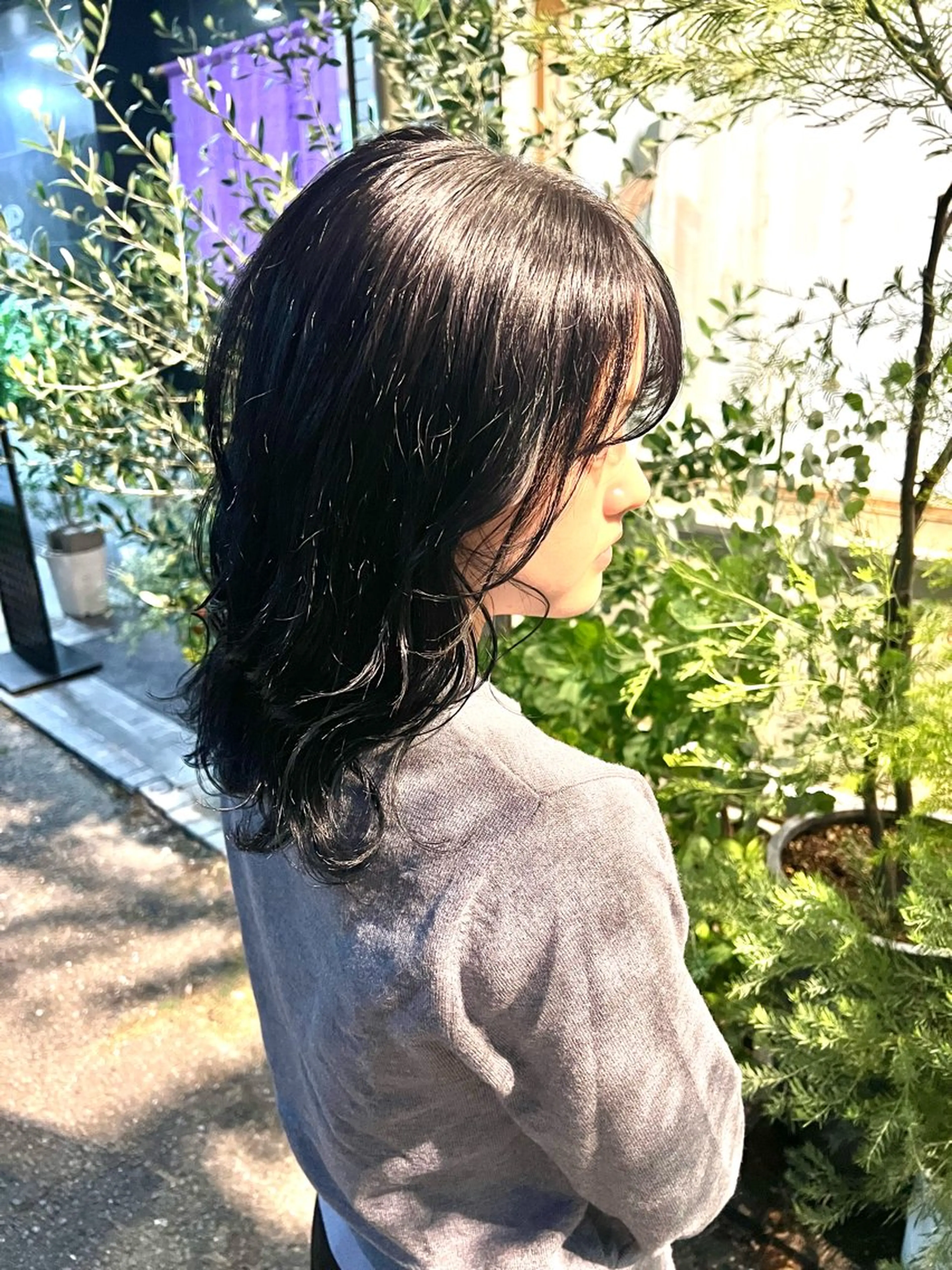 【期間限定人気メニュー！！】全体うるツヤカラー𓈒𓏸🫐🤍꙳お仕上げ可愛く巻かせて頂きます🎀.⋆の写真