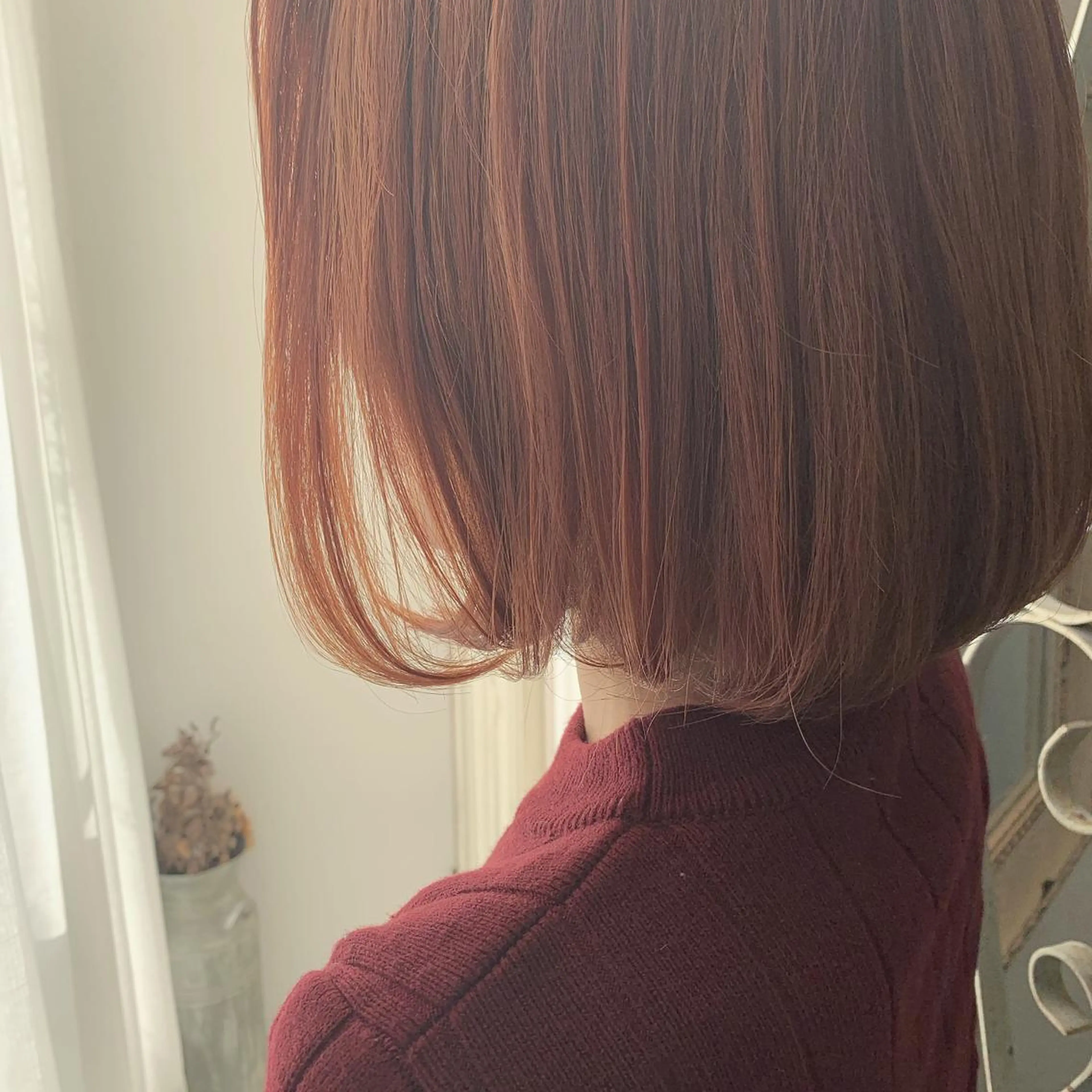 ミディアム カラー fio マナミのヘアスタイル