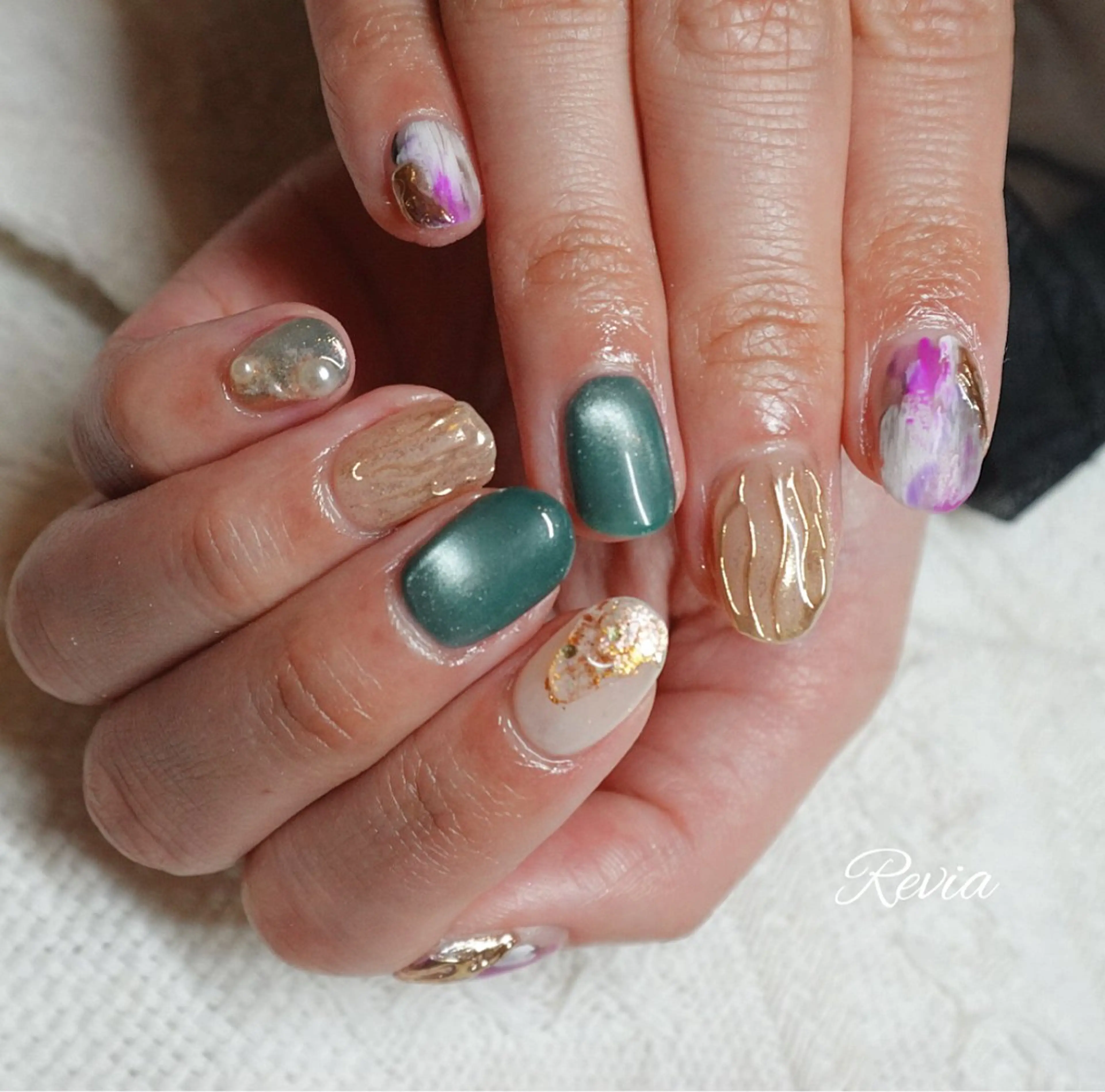 ネイル ハンドネイル revia所属・ERI Nailistのネイルデザイン