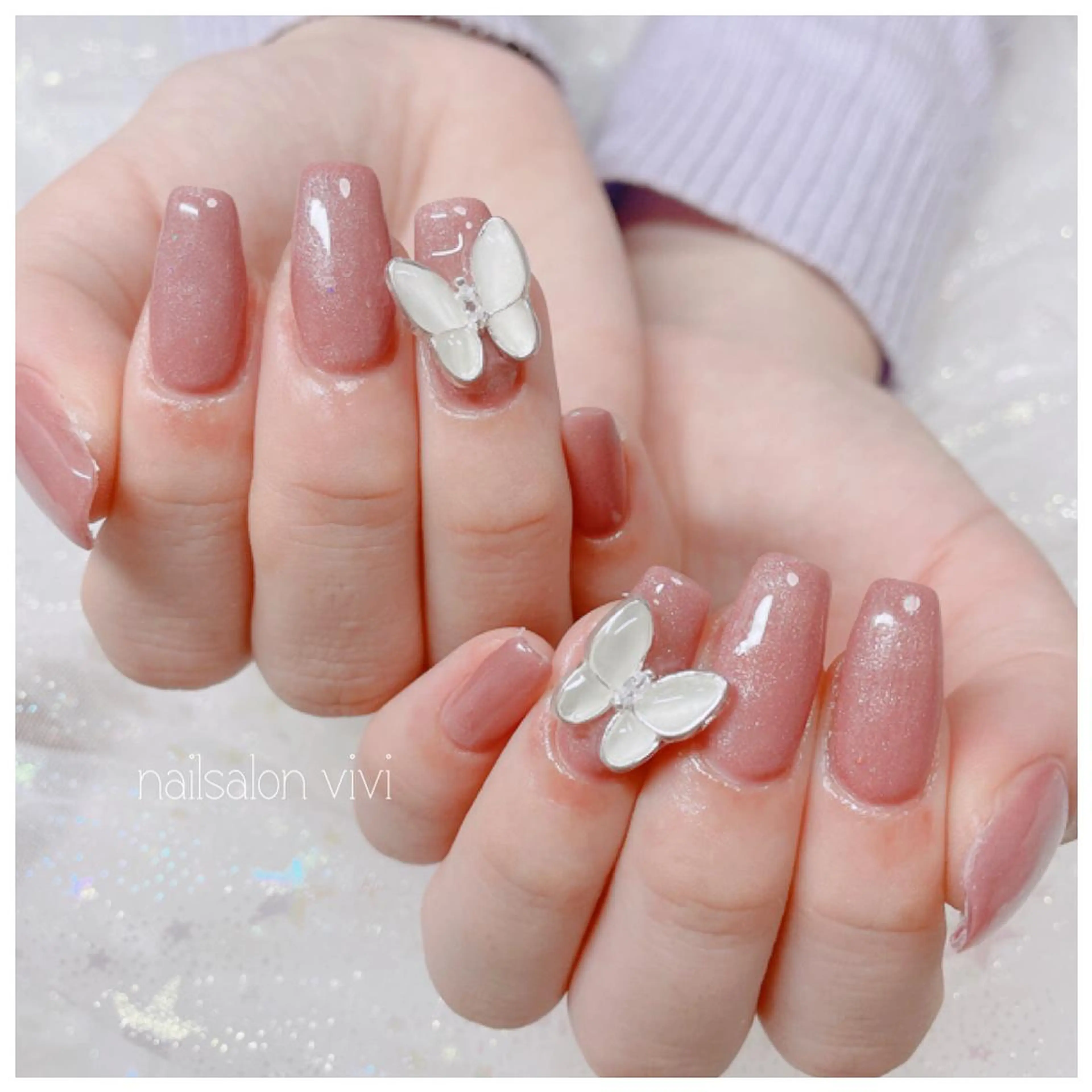 ネイル ＶＩＶＩ nailsalonのネイルデザイン