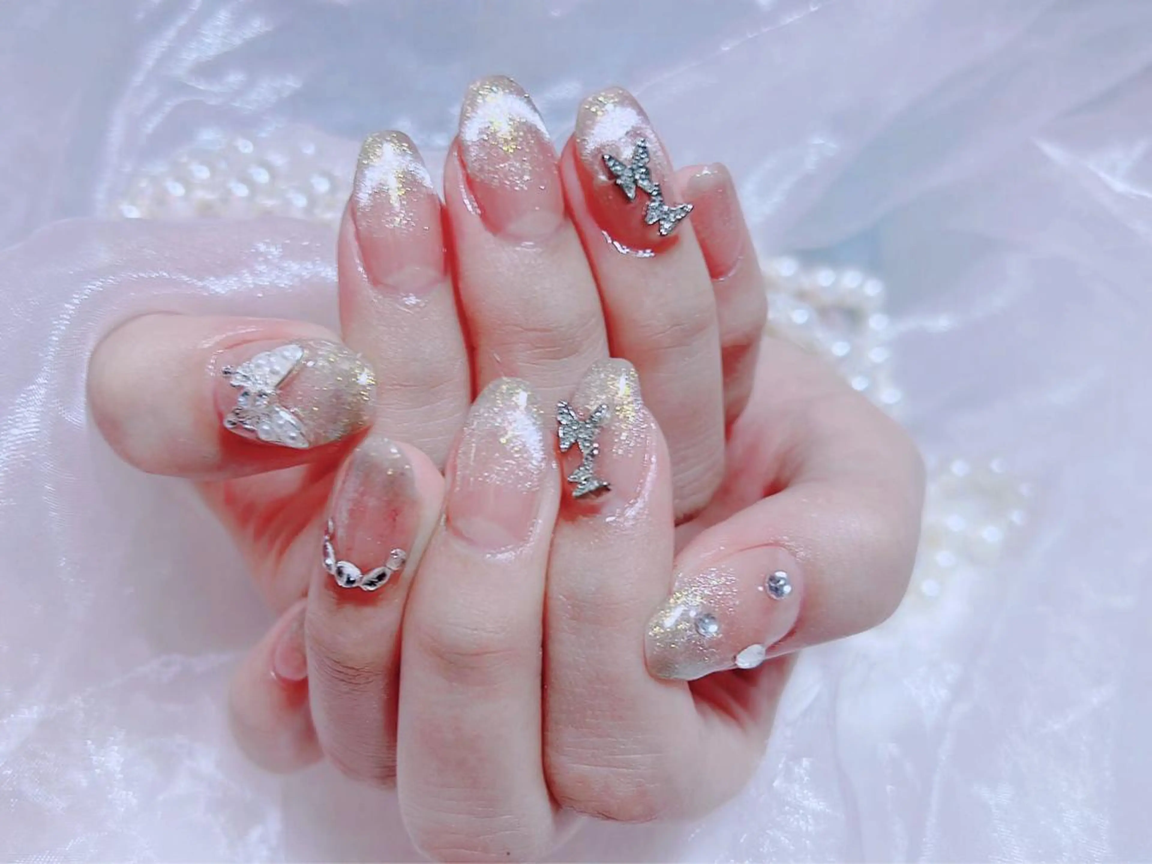 ネイル ハンドネイル VIVIAN リサのネイルデザイン