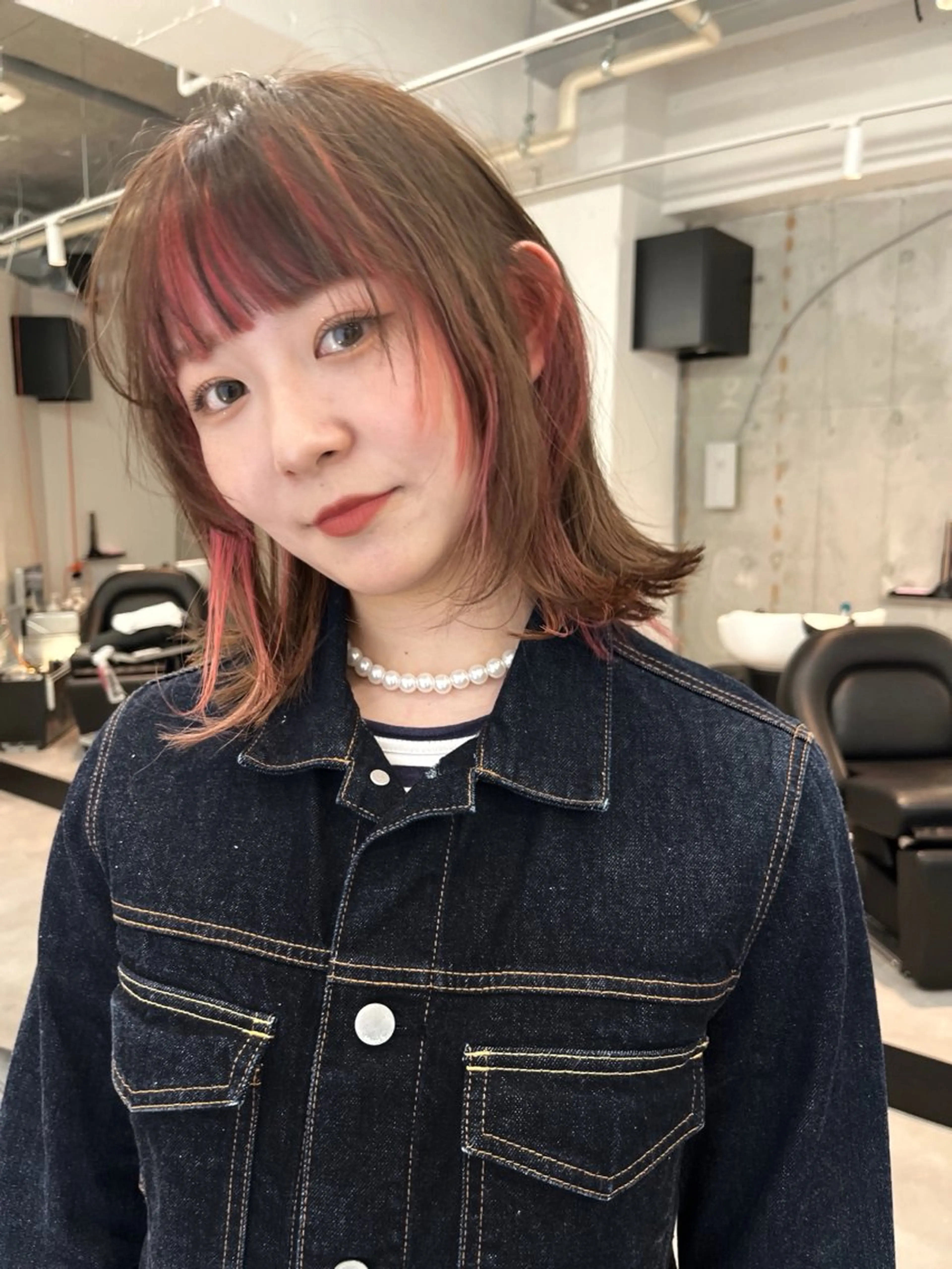 ミディアム 松尾 伊純のヘアスタイル