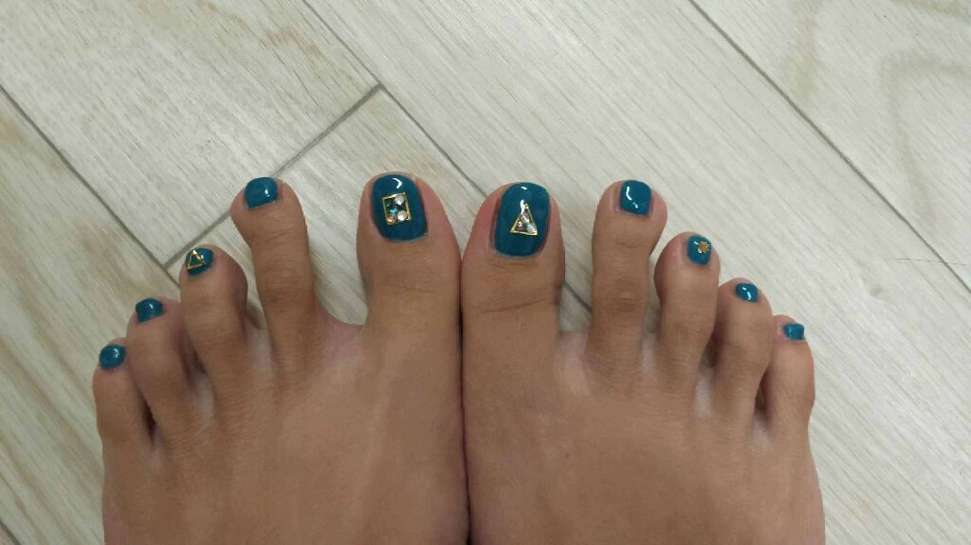 ネイル 河野ちえ (雑誌掲載サロン)のネイルデザイン